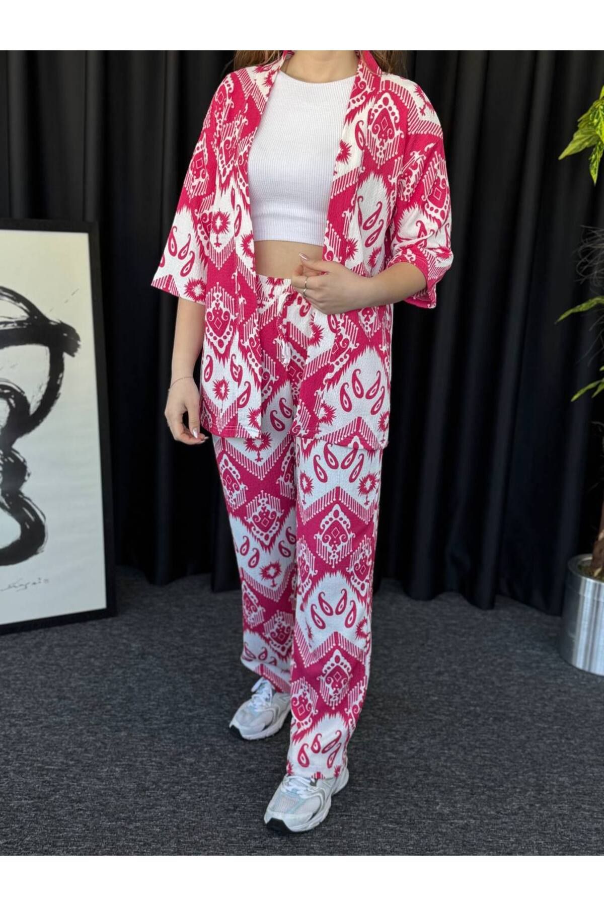 VOGUEMET ✅ Bürümcük Kumaş Desenli Kimono Takımı - Kadın, Modern ve Konforlu