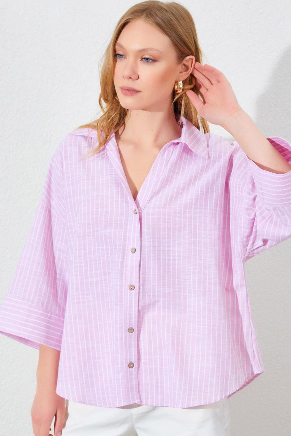 CoolLook Geniş Duble Turvakar Yarım Kollu Dikey Çizgili Düğmeli Gömlek Yaka Rahat Oversize Gnlük Gömlek