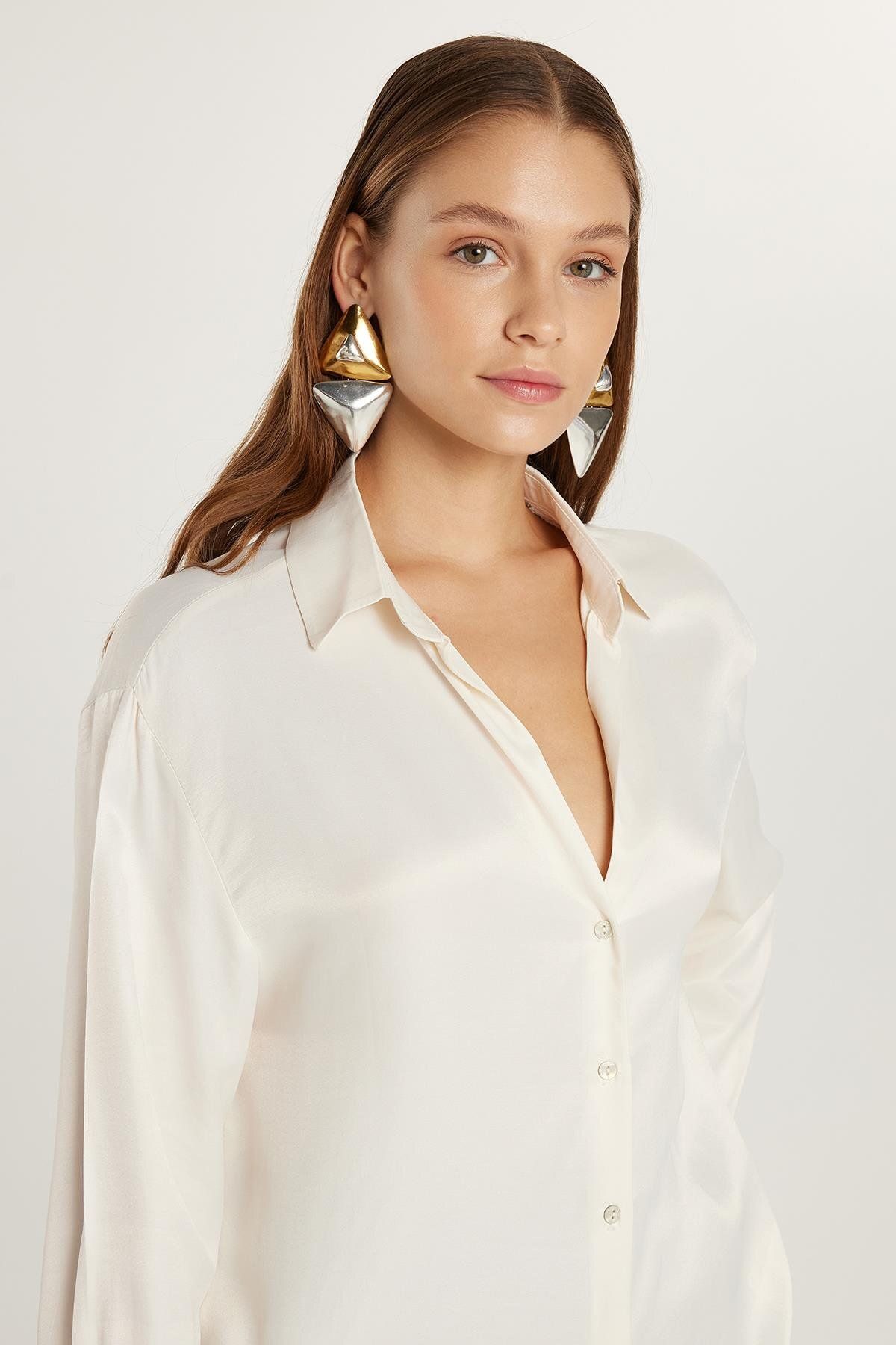 Tudors Kadın Slim Fit Dar Kesim Ekru Gömlek
