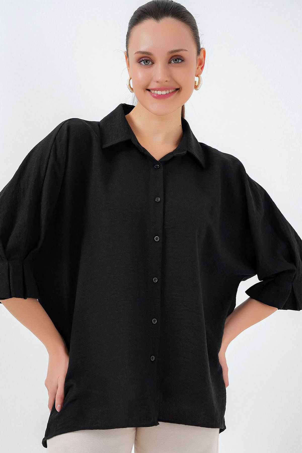 Ottawe Regular Fit rahat Kesim Turvakar Kol Sırtı Bağcık Detaylı Düğmeli Tarz Casual Gömlek