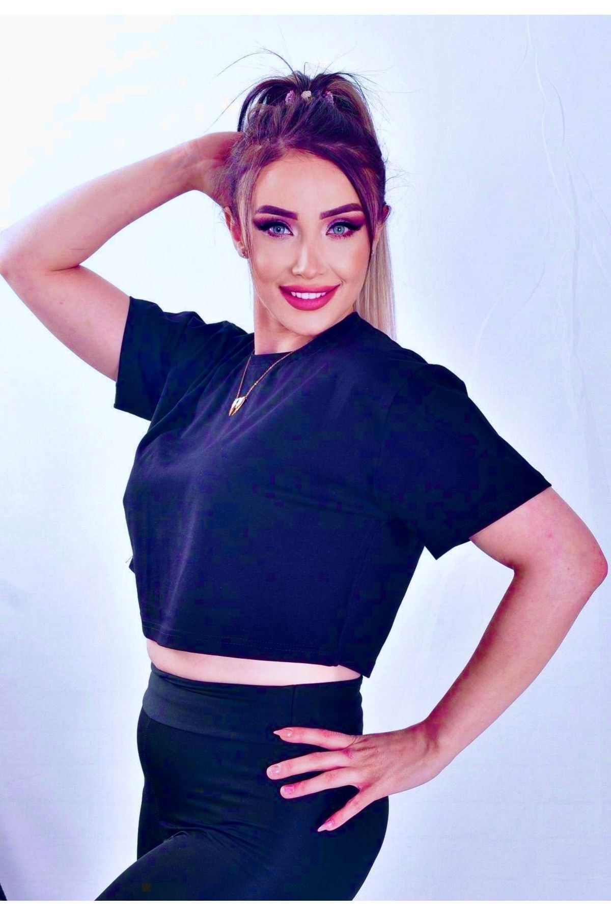 MODA Lacivert Bisiklet Yaka Crop T-shirt