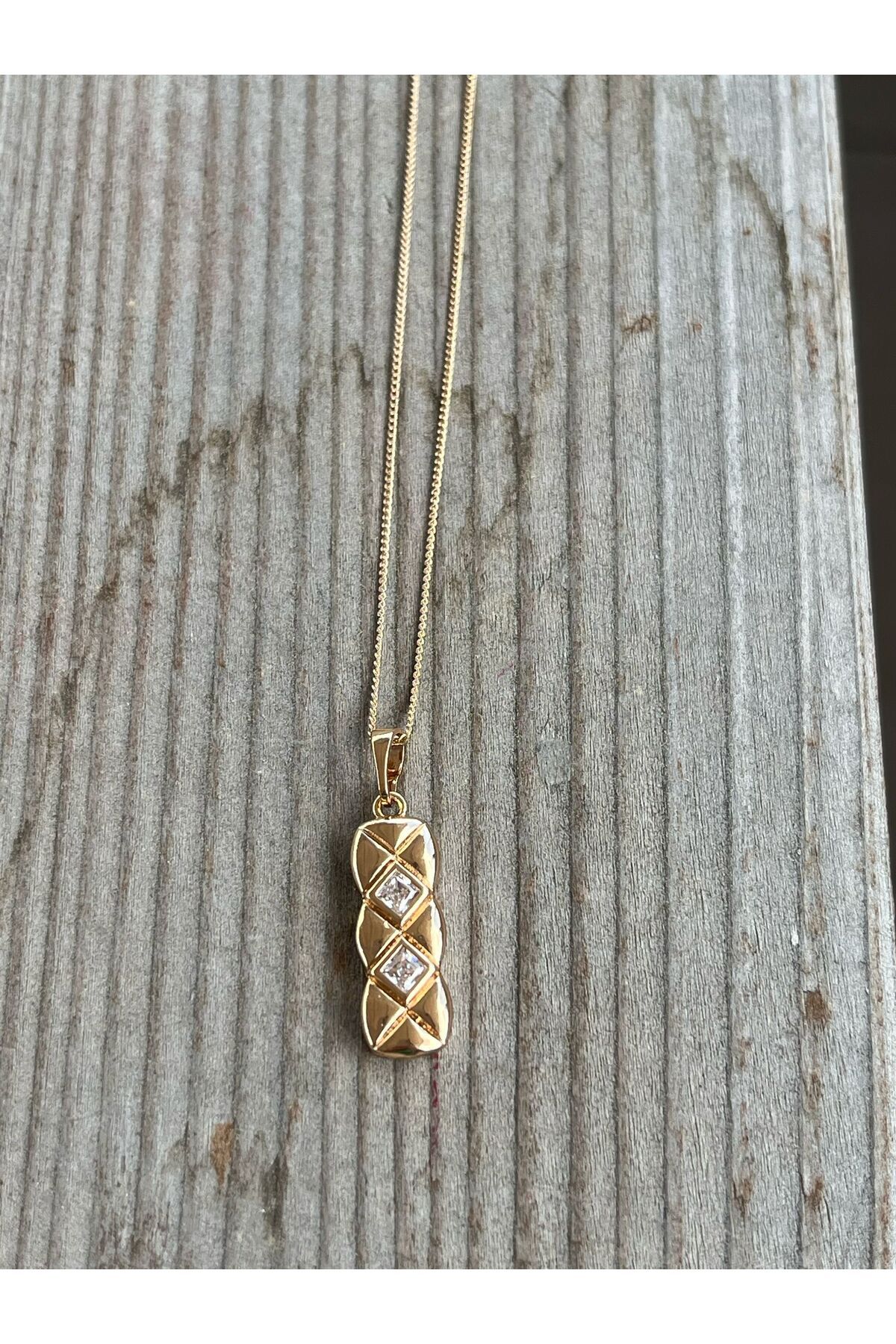 shesra Zirkon Taşlı İşlemeli Gold Rose Renk Kaplama Çelik Kolye