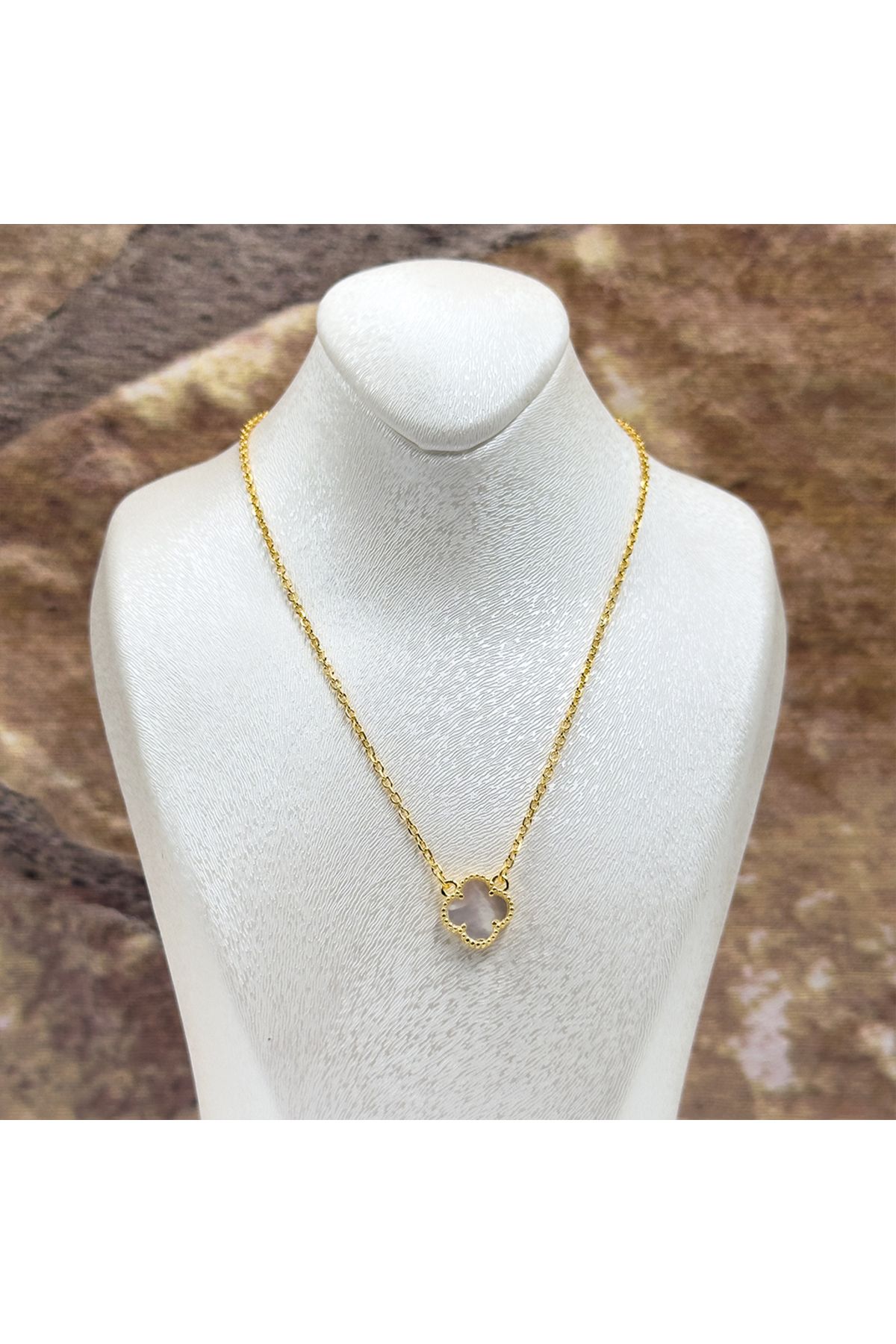 Livora Jewelry Gold Renk Taşlı Gümüş Kolye