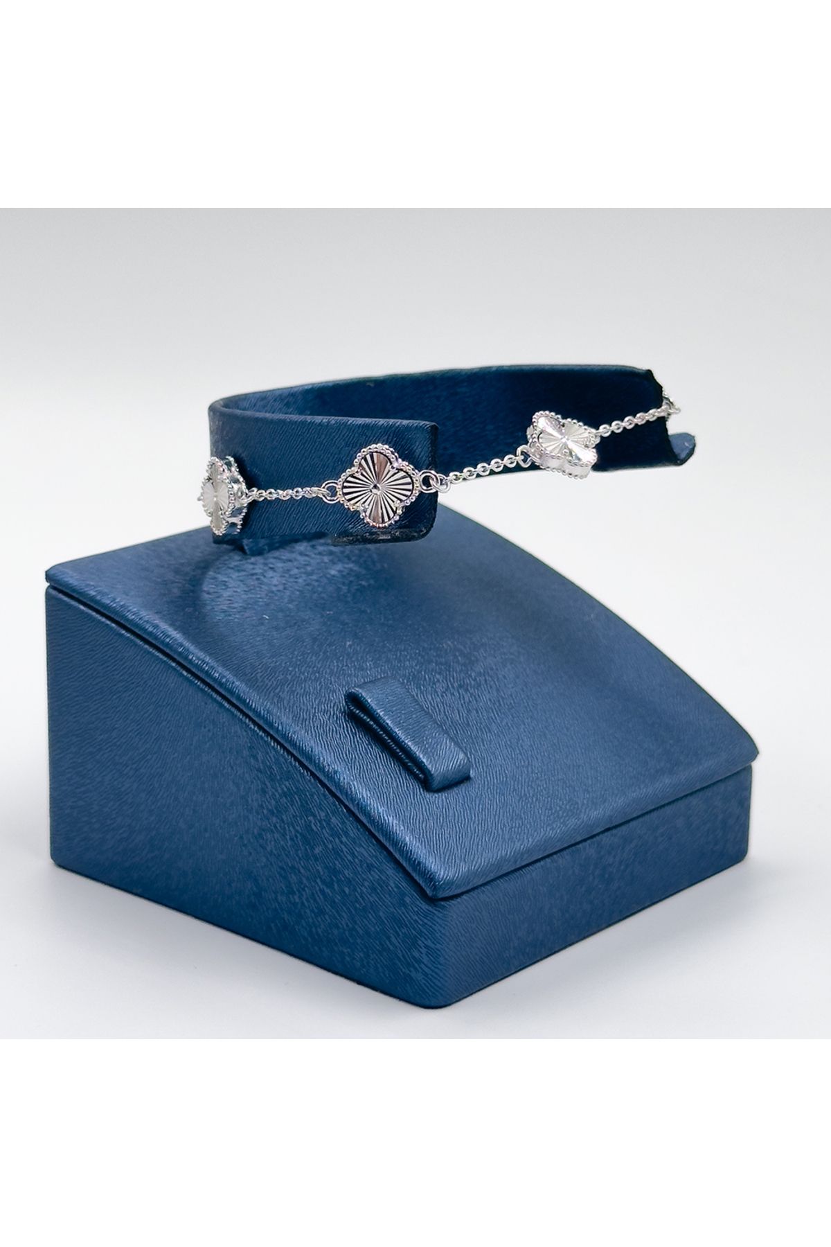 Livora Jewelry Taşsız Spor Van Cleef Gümüş Bileklik