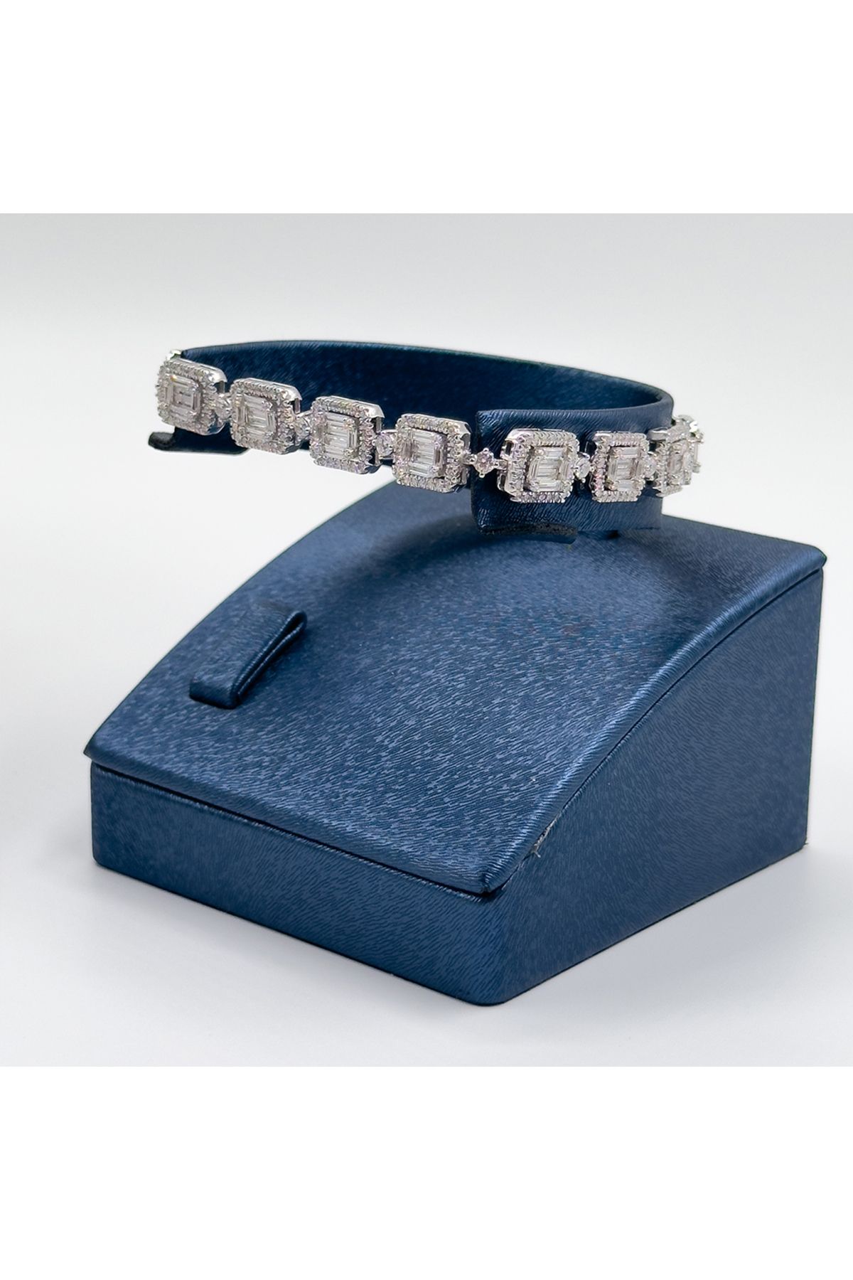 Livora Jewelry Pırlanta Montür Baget Gümüş Bileklik