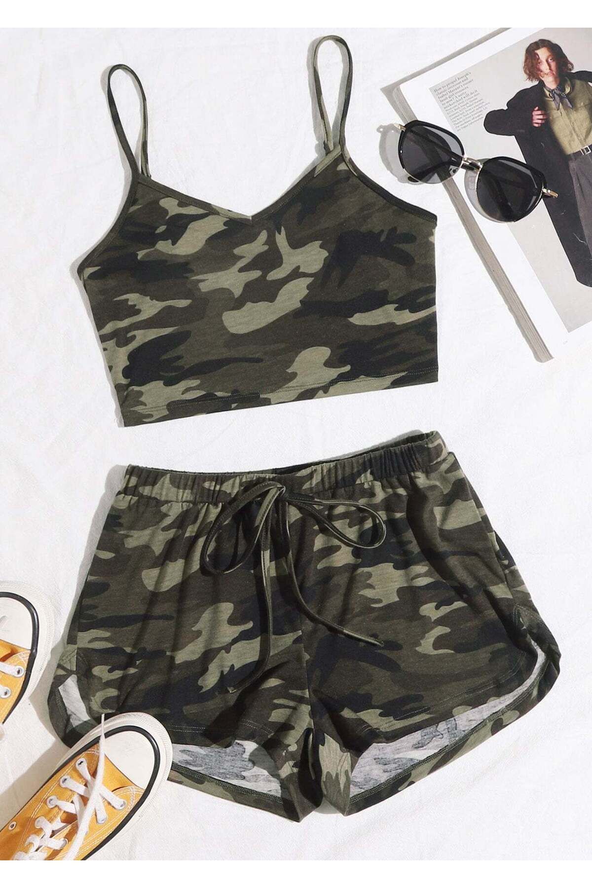 Ethab Ticaret Kadın Kamuflaj Desenli Askılı Crop Top ve Şortlu Gecelik Takım