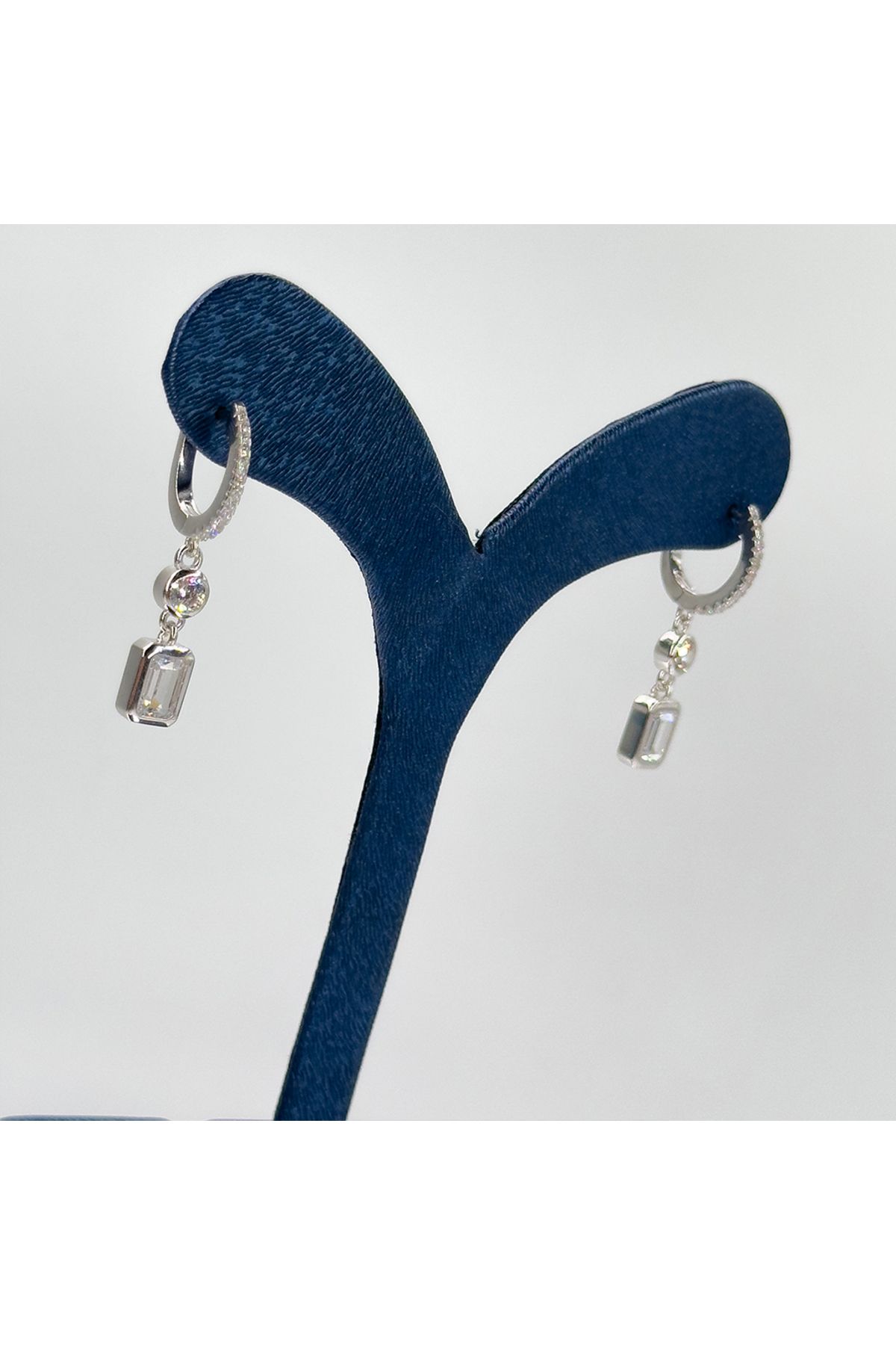 Livora Jewelry Tektaş & Baget Gümüş Küpe