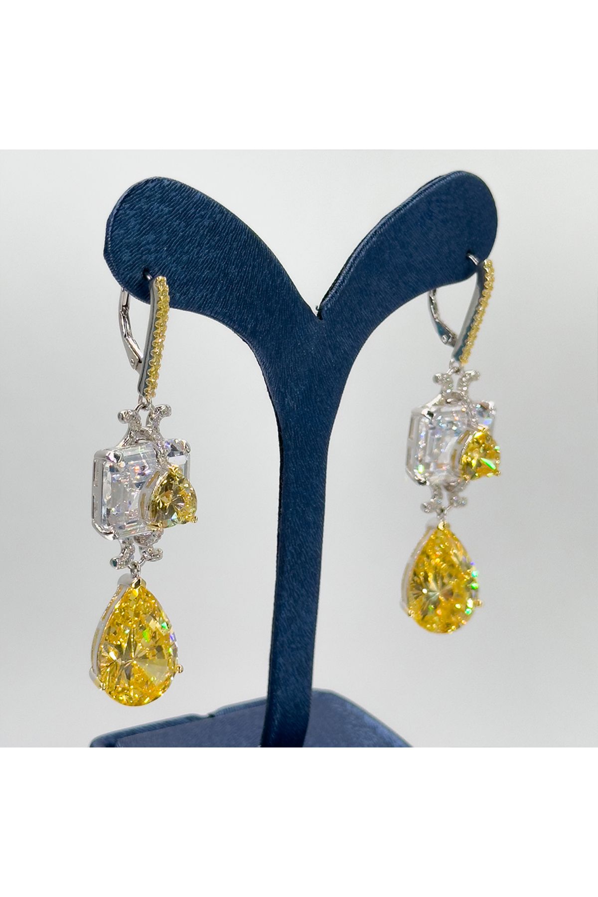 Livora Jewelry Sitrin Taşlı Özel Tasarım Gümüş Küpe