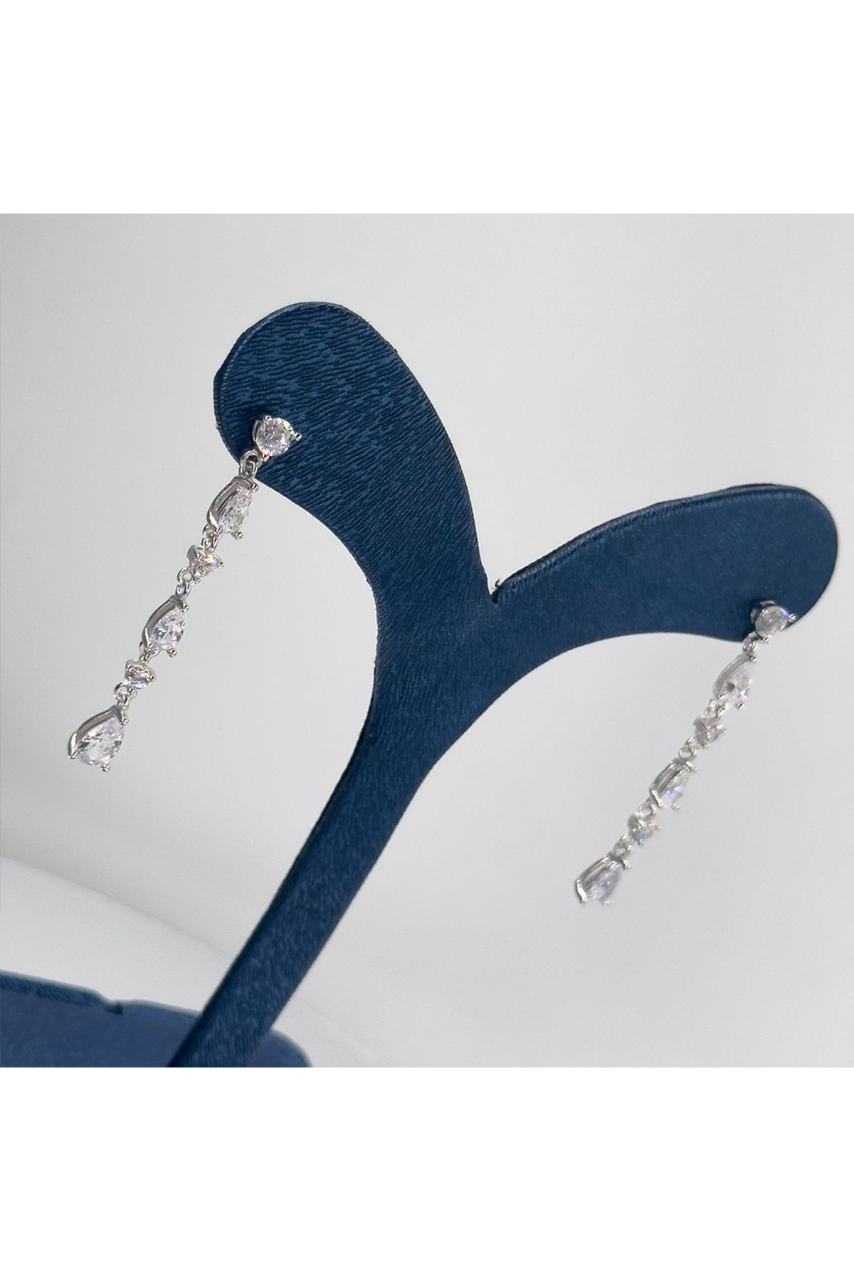 Livora Jewelry Su Damlası Gümüş Küpe