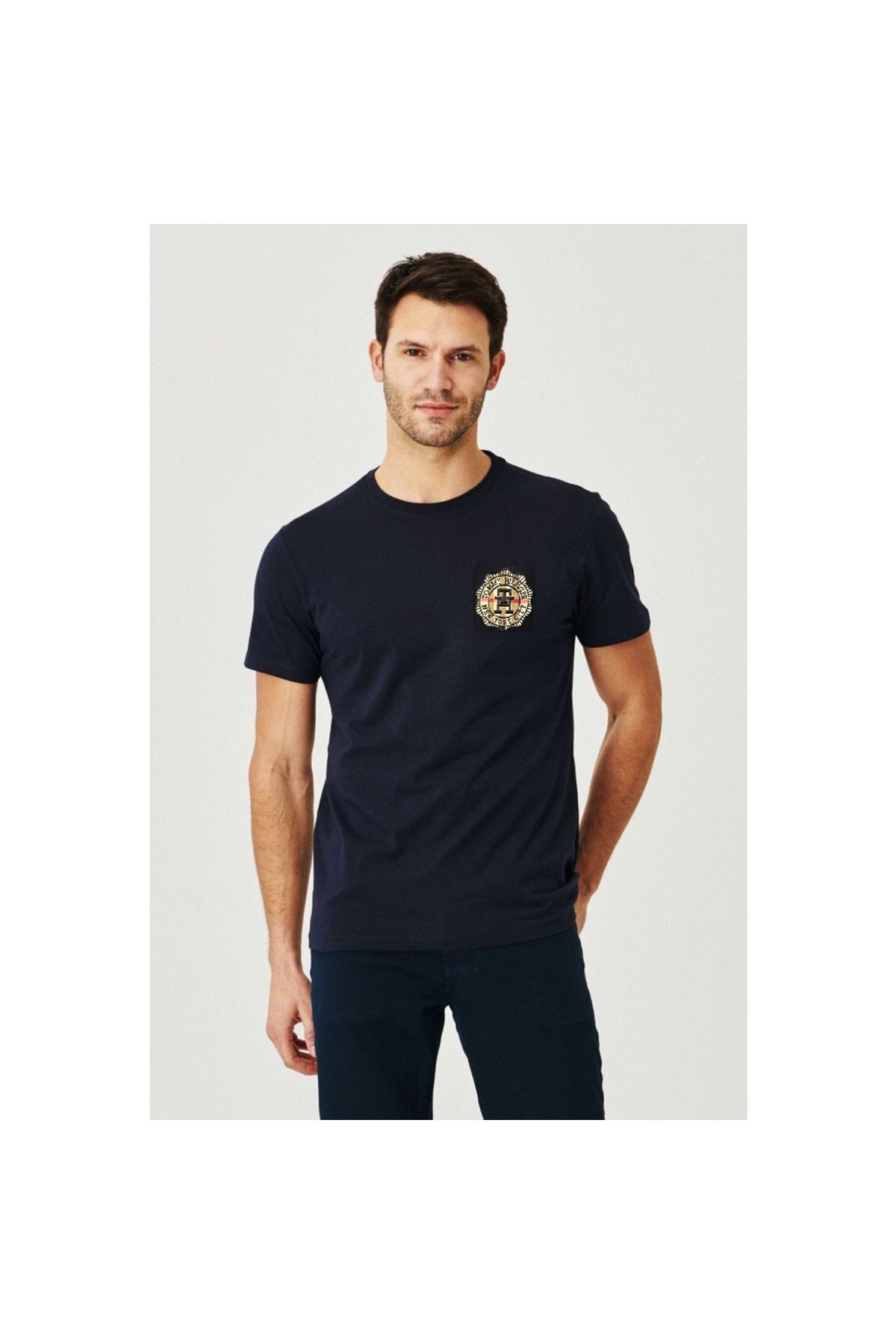 Hilfiger Denim _TommyHilfiger Organik Pamuk Erkek T-Shirt Regular Fit