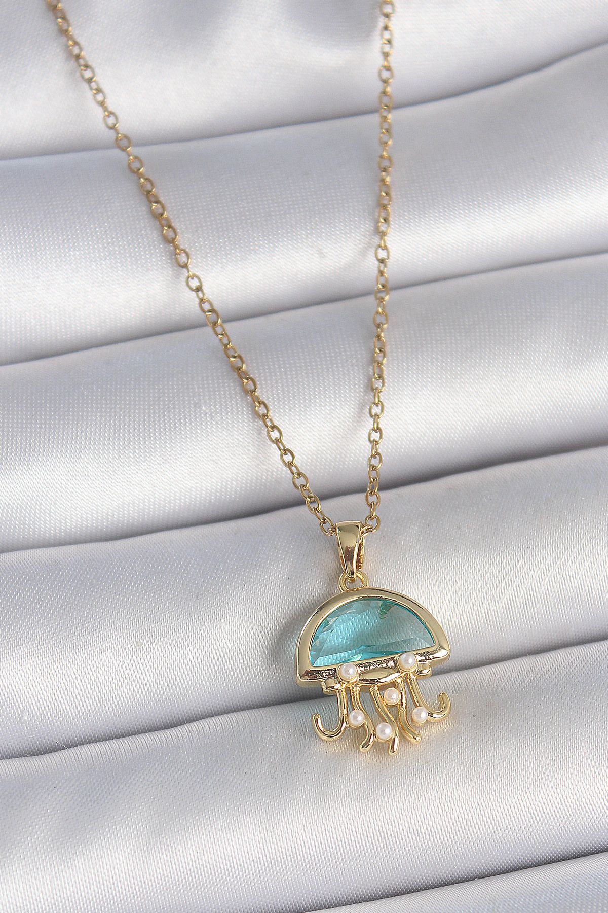 MELFSHOP 316L Çelik Gold Renk Mavi Taşlı Deniz Anası Model İnci Detay Kadın Kolye