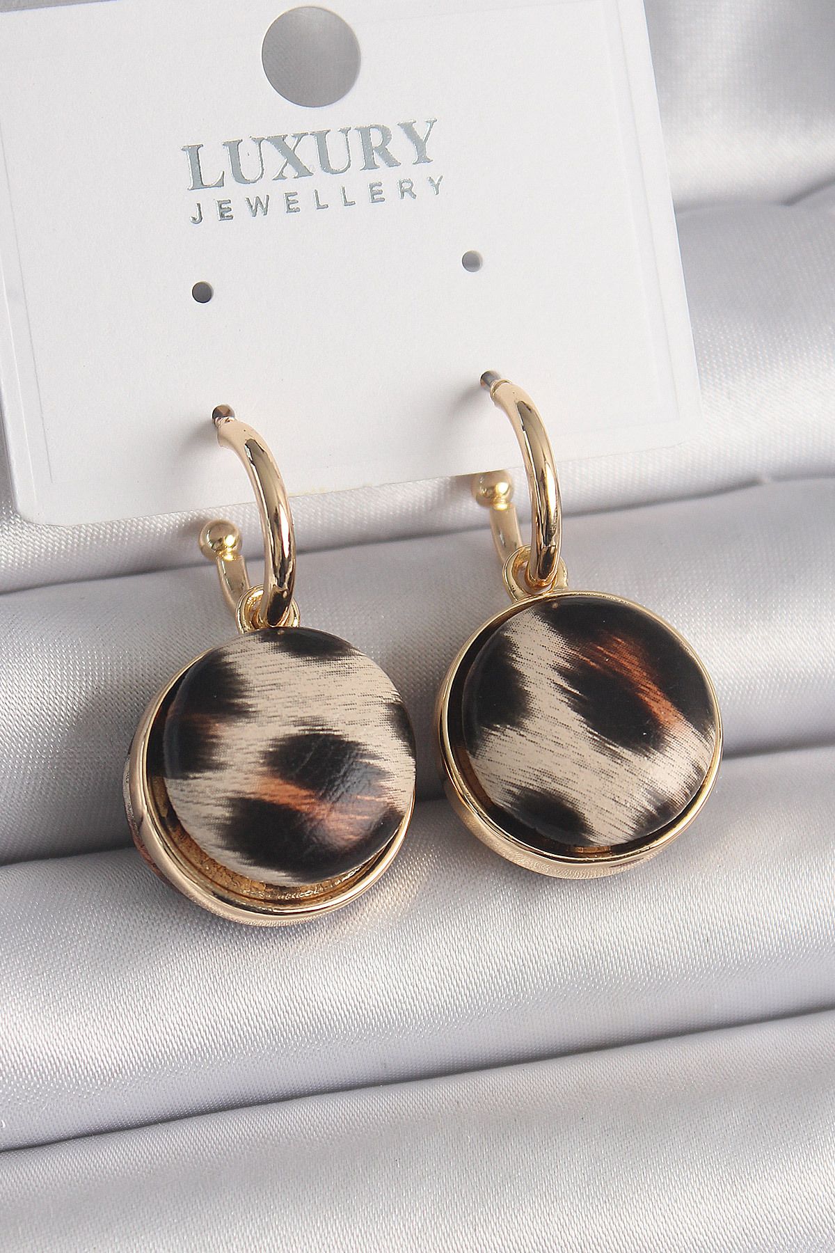 BZK ACCESSORİES Pirinç Gold Renk Leopar Desenli Daire Model Kadın Küpe