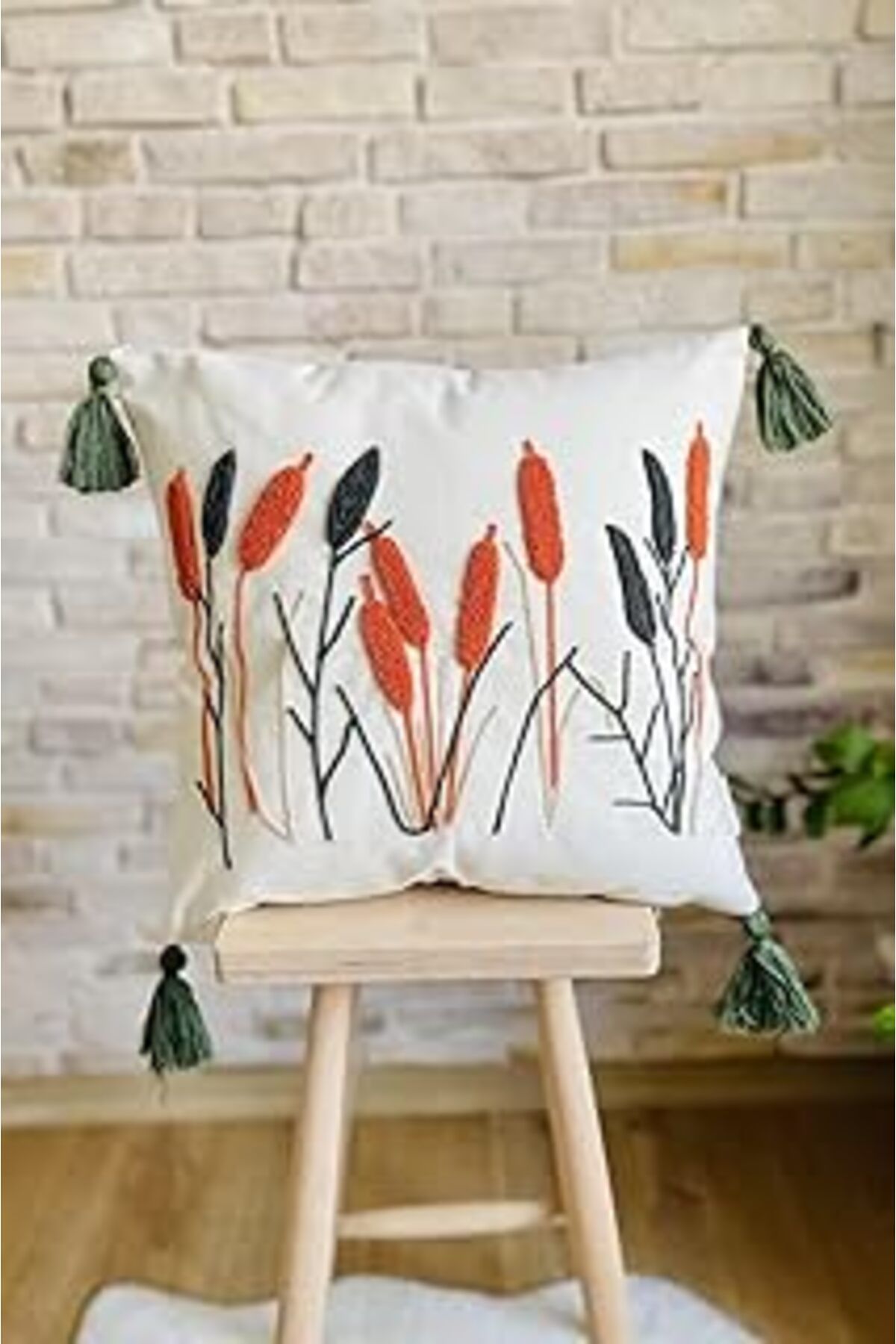 karadağsb Swita Punch İşlemeli Tekli Dekoratif Özel Tasarım Kırlent Kılıfı (Panç) Başak 43 X 43 Swıtanm27