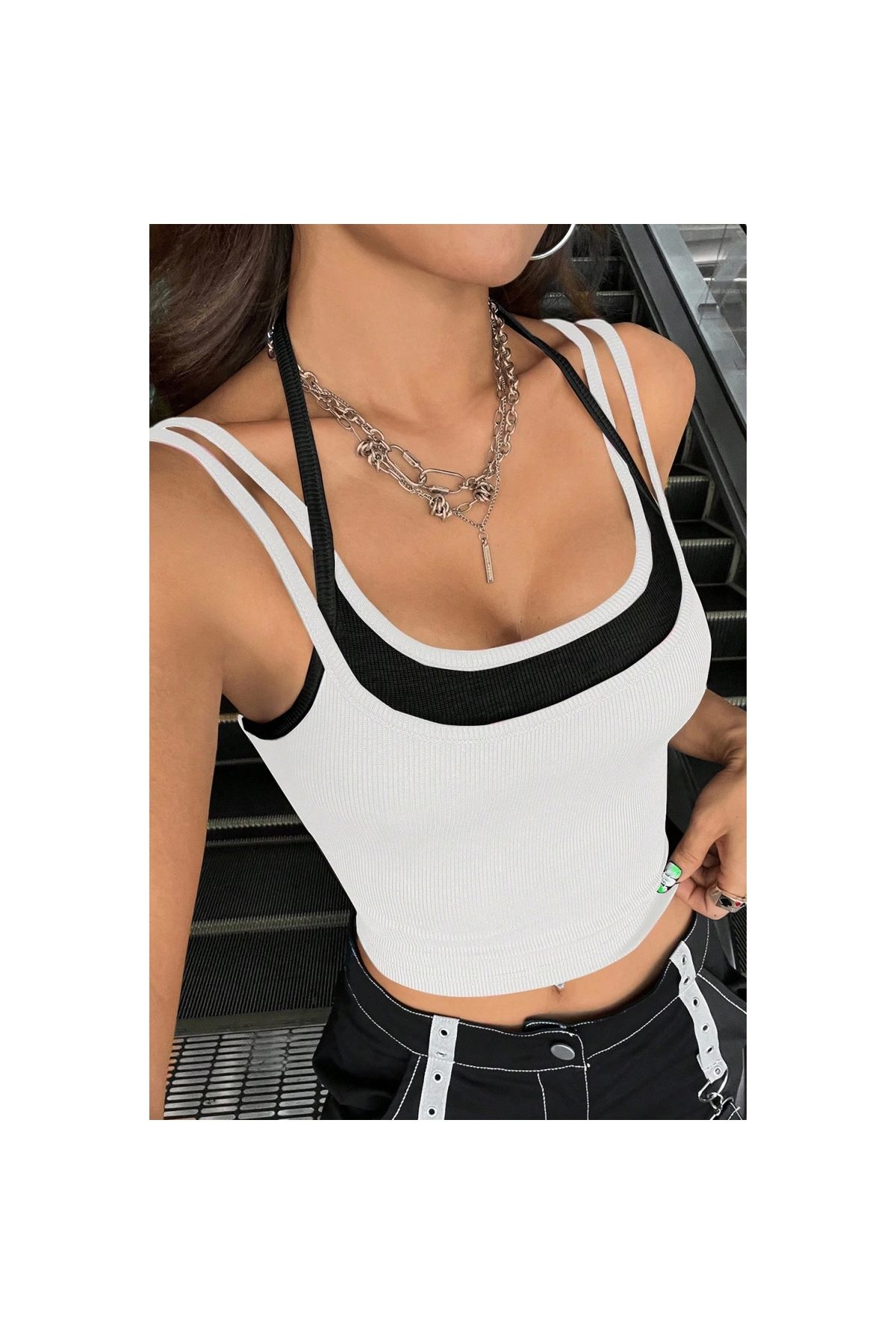 Marsilyan - Kadın Siyah Beyaz Çift Renk Çapraz Askılı Crop Top Bluz