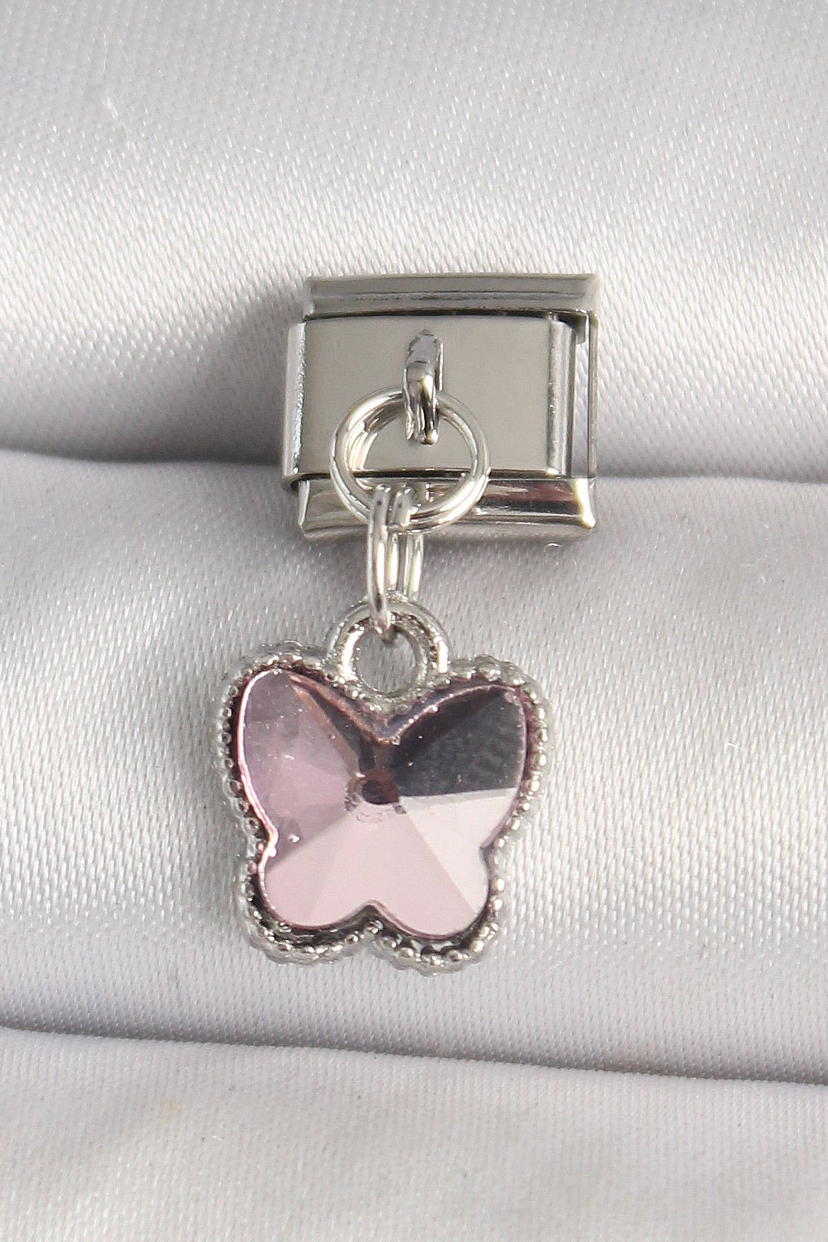 callerrons accessories Gümüş Renk Kelebek Model Nomination Charm - EBJ250501W32956