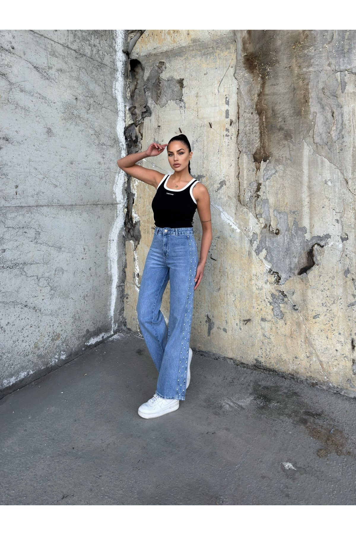 Miele Woman Kadın Orta Mavi Yan Nakış Likralı Yüksek Bel Geniş Paça Palazzo Salaş Jeans