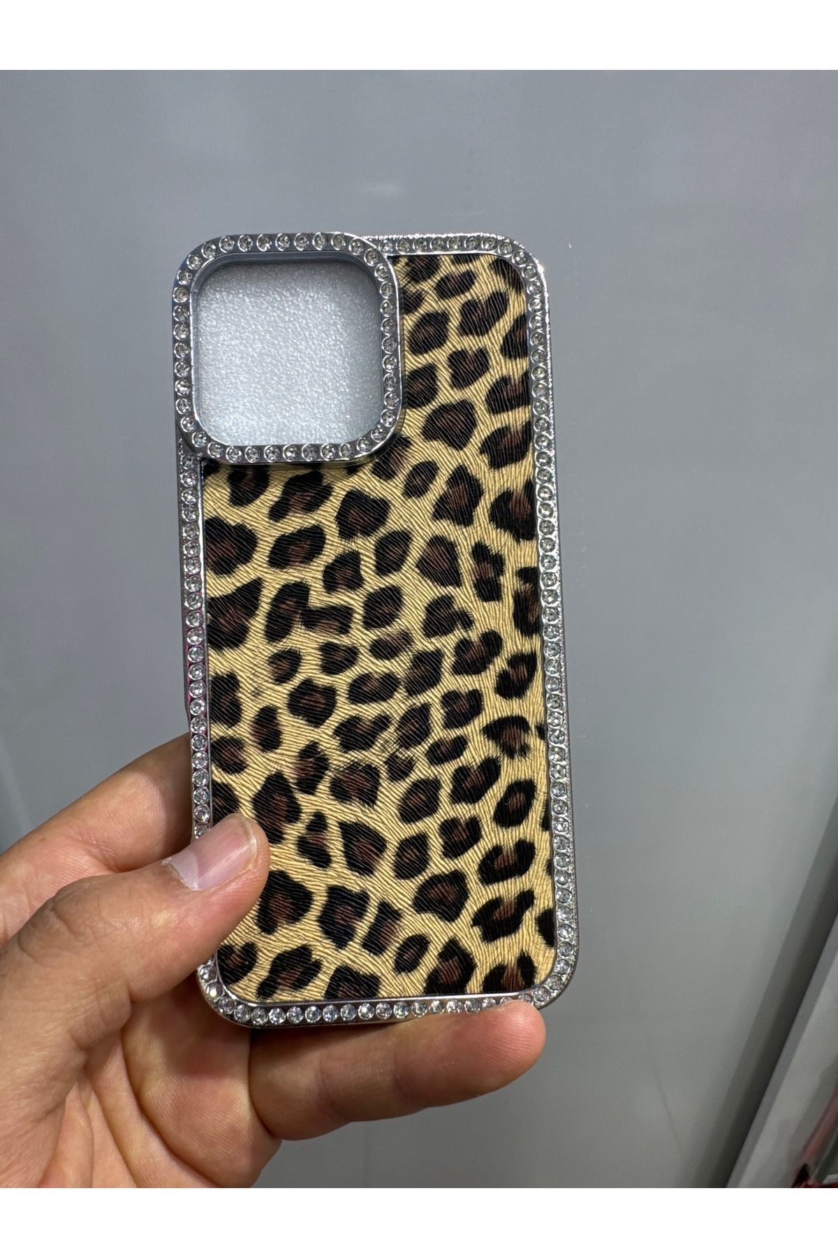 ABAS LEOPAR DESENLİ TELEFON KILIFI