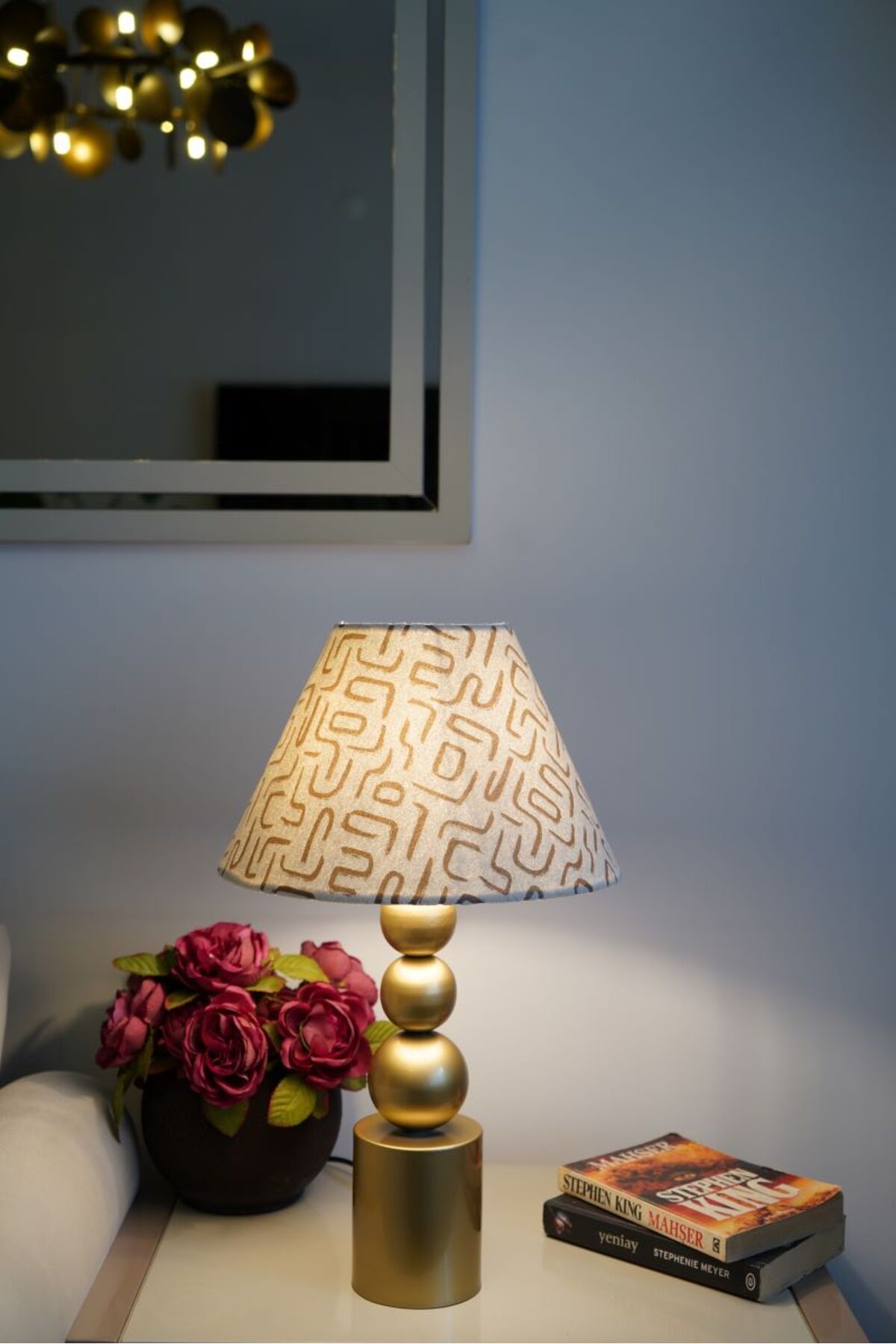 retro home design Özel Eskitme Ayaklı Kadife Kumaş Konik Labirent Desenli Dekoratif Abajur Yatak Odası Salon