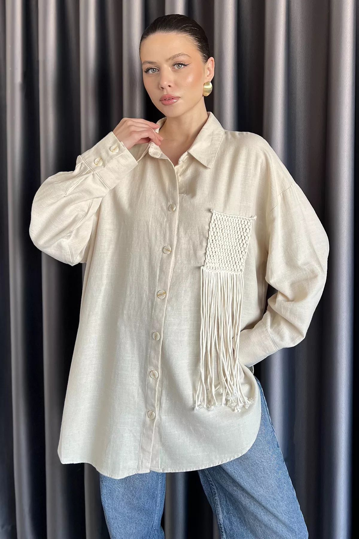 GÜLSELİ Taş Kadın Nakışlı Oversize Gömlek