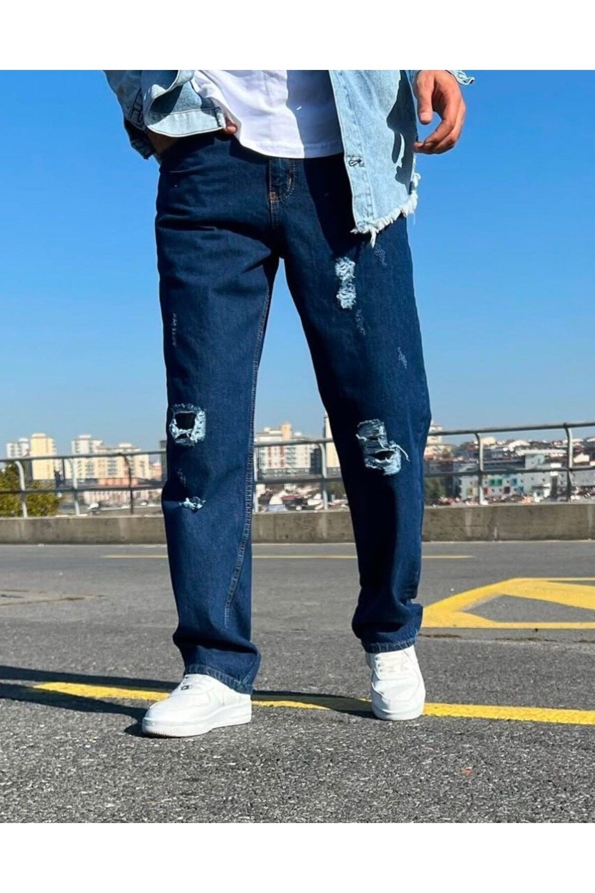 Casualmen32 Yırtık Yamalı Baggy Jean