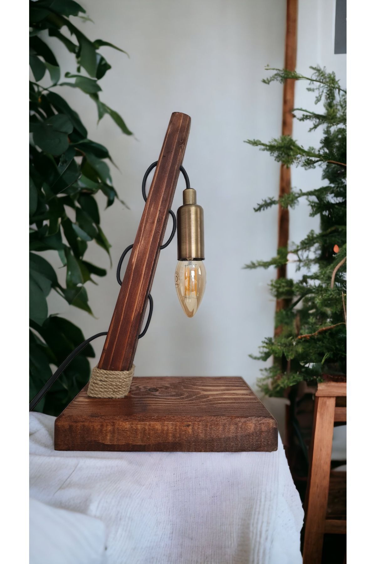Hometaş Premium Collection İç Ortam Masa Lambası %100 El yapımı Limited Edition