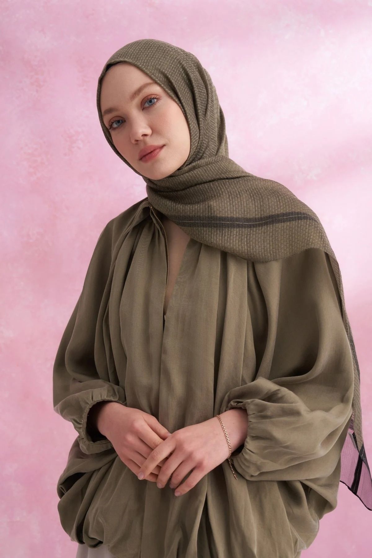 ARMANDA İPEKLİ PEONY ŞAL - KETEN YEŞİLİ (İnce hafif)