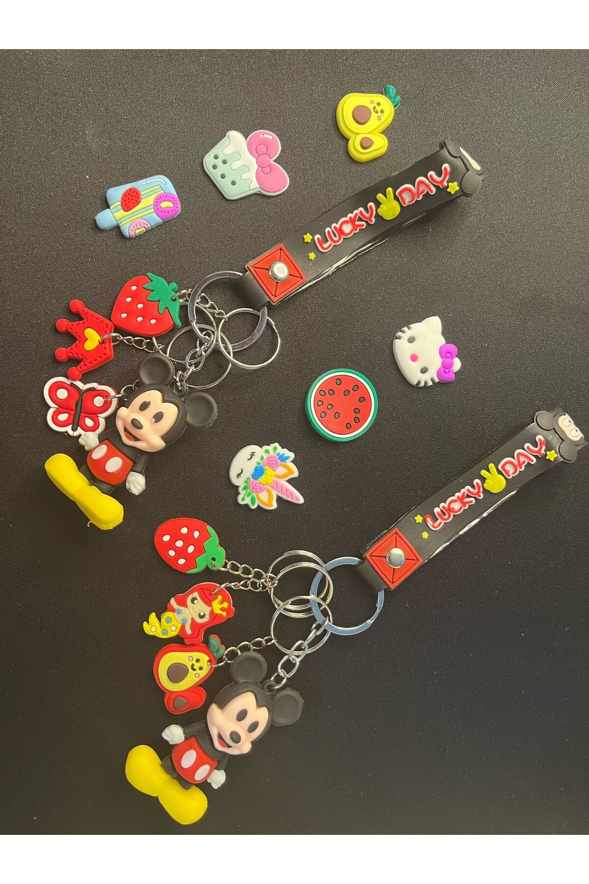 Antin Kuntin Micky Mous Temalı 3D Anahtarlık Charm Seti 1 Adet 3D + 3 Adet Mini