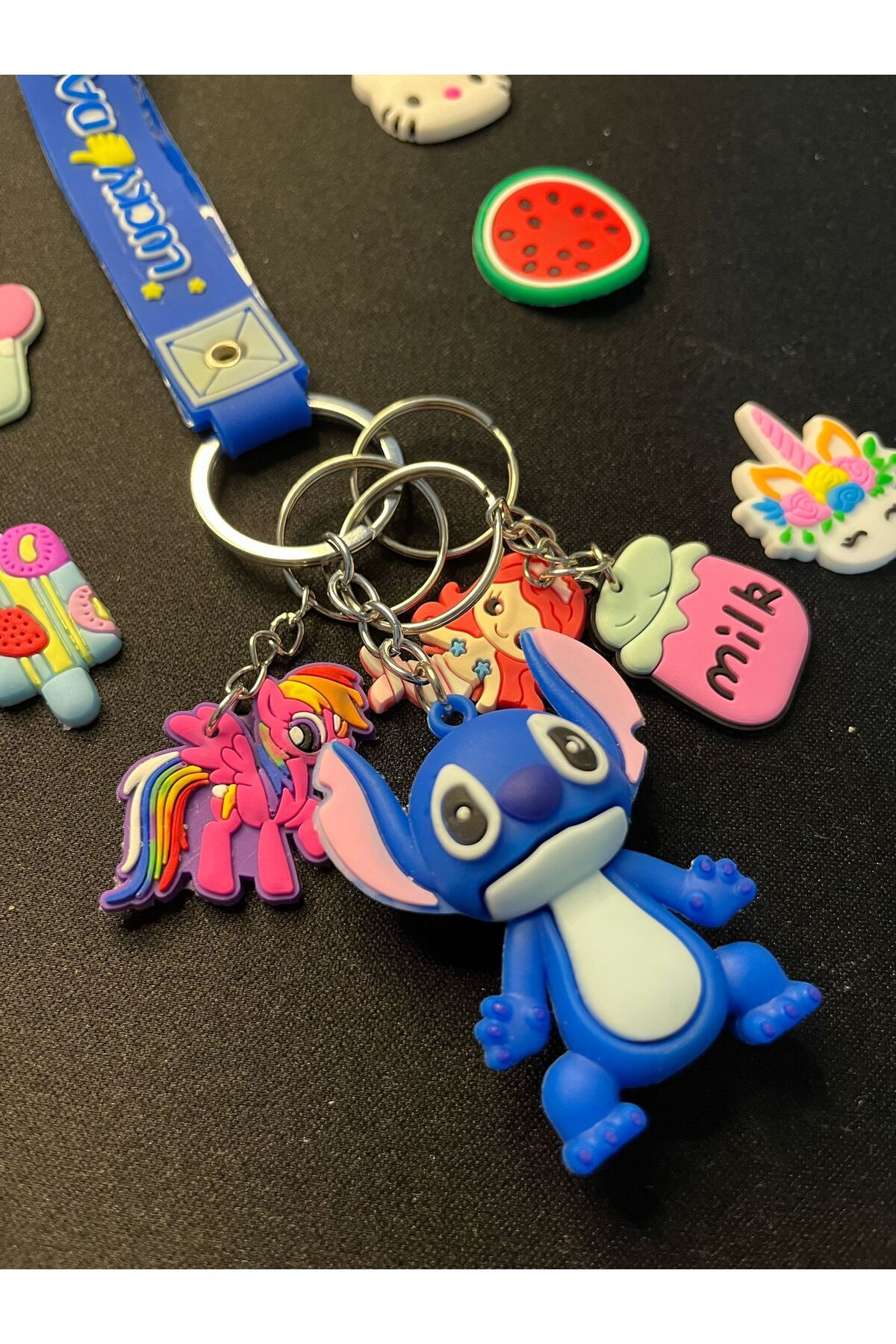 Antin Kuntin Stitch Mavi 3D Anahtarlık Charm Set 1 Adet 3D + 3 Adet Mini Anahtarlıkla Gelir