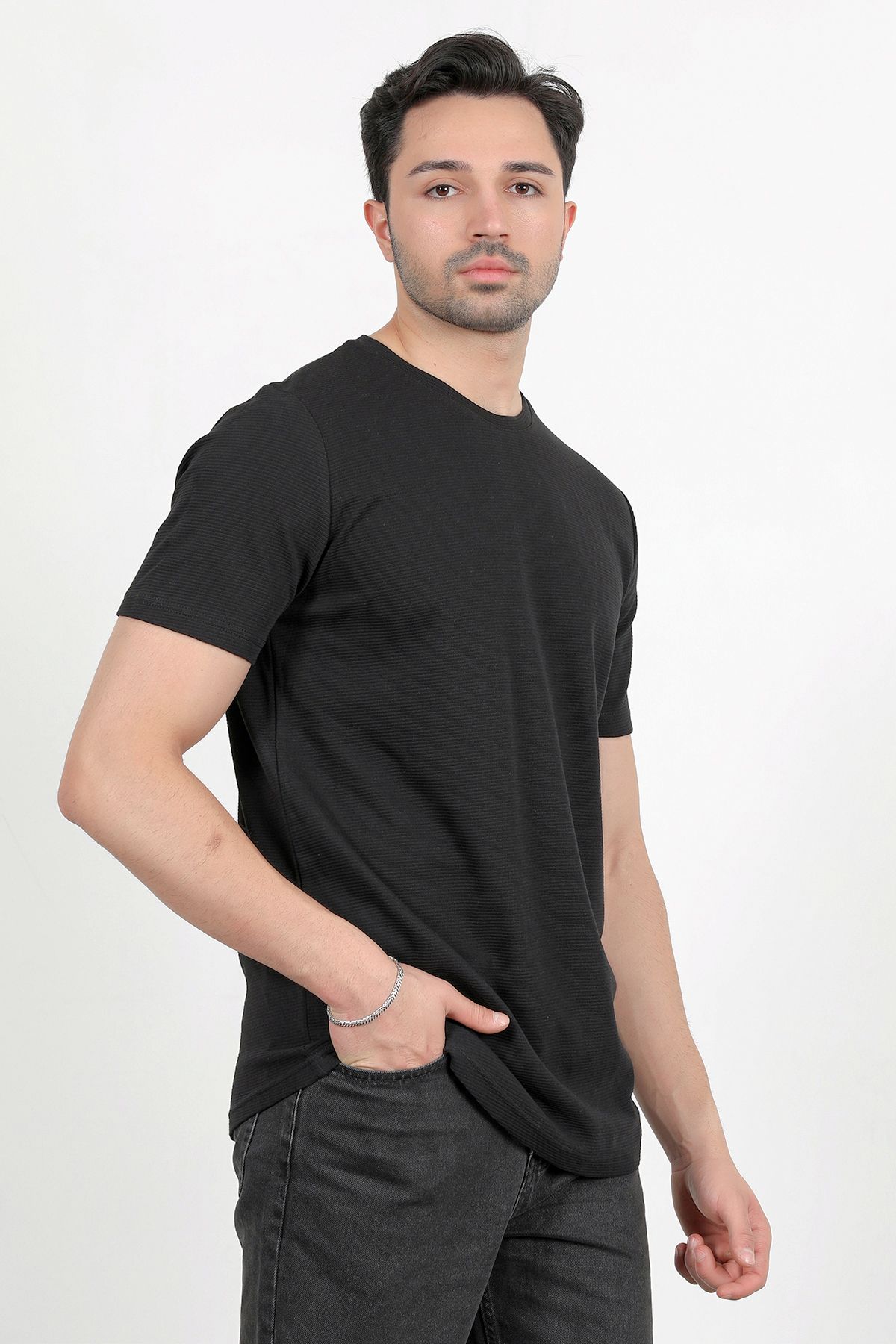 JB John Borners Erkek Bisiklet Yaka Etiket Detaylı Dokulu T-Shirt Siyah - 2743