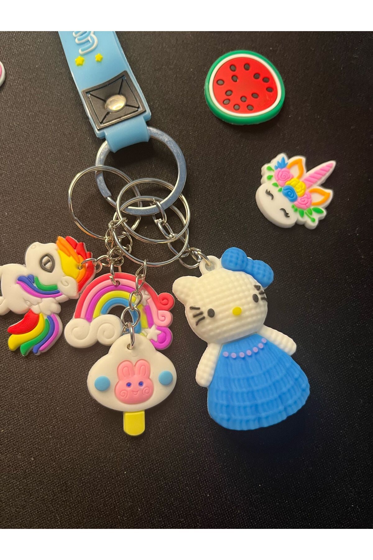 Antin Kuntin Hello Kity Mavi Etek Temalı 3D Anahtarlık Charm Seti 1 Adet 3D + 3 Adet Mini