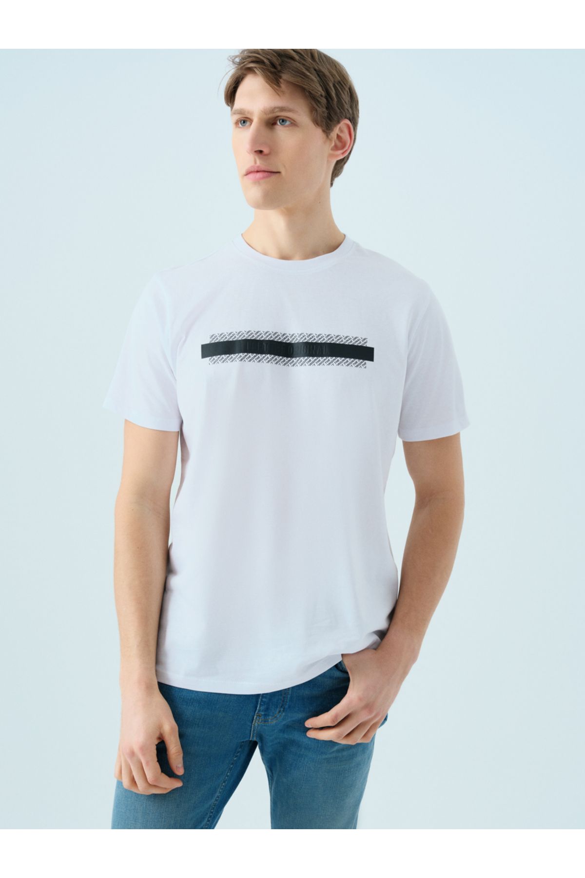Loft 2038585 Beyaz Erkek Premium Kabartma Logolu Regular Fit Bisiklet Yaka T-Shirt