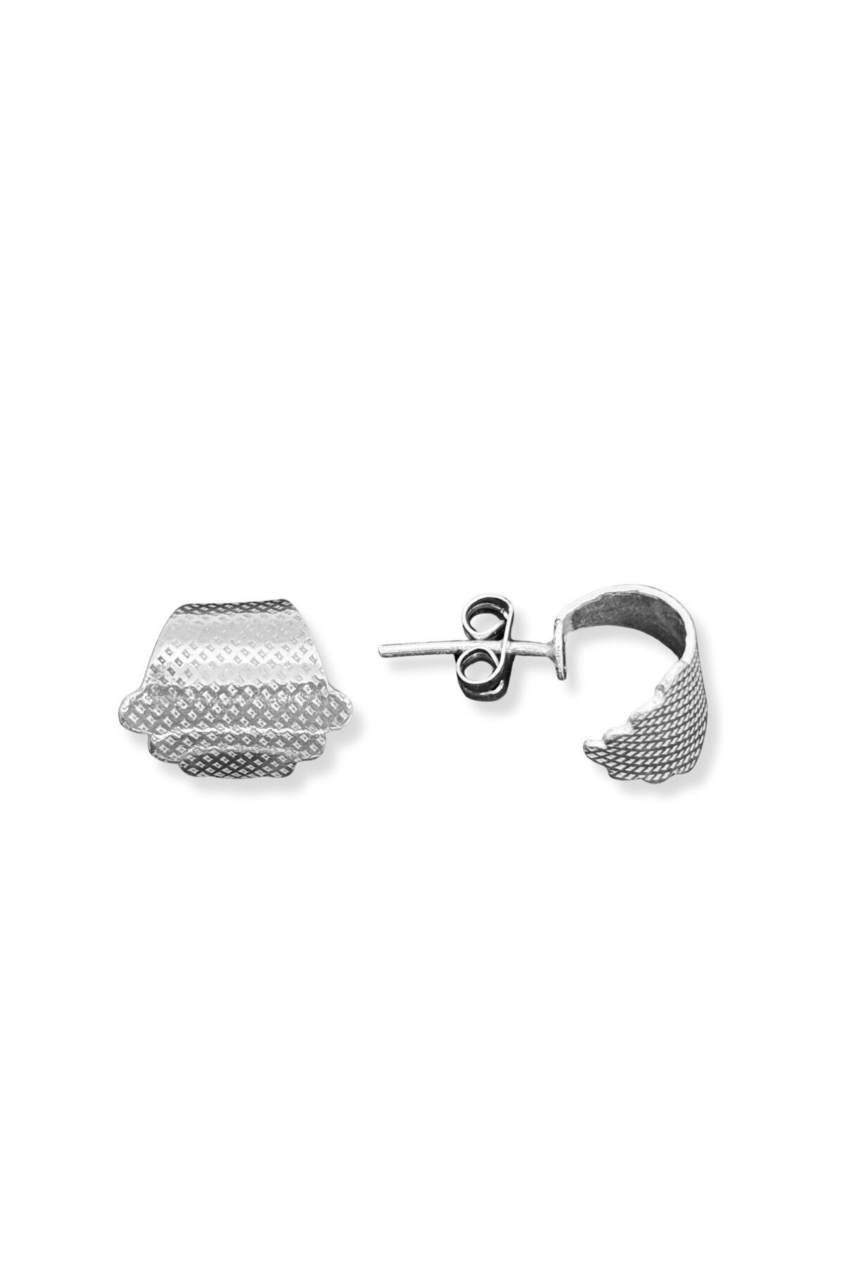 oya silver Minimal İşlemeli Vidalı Gümüş Küpe