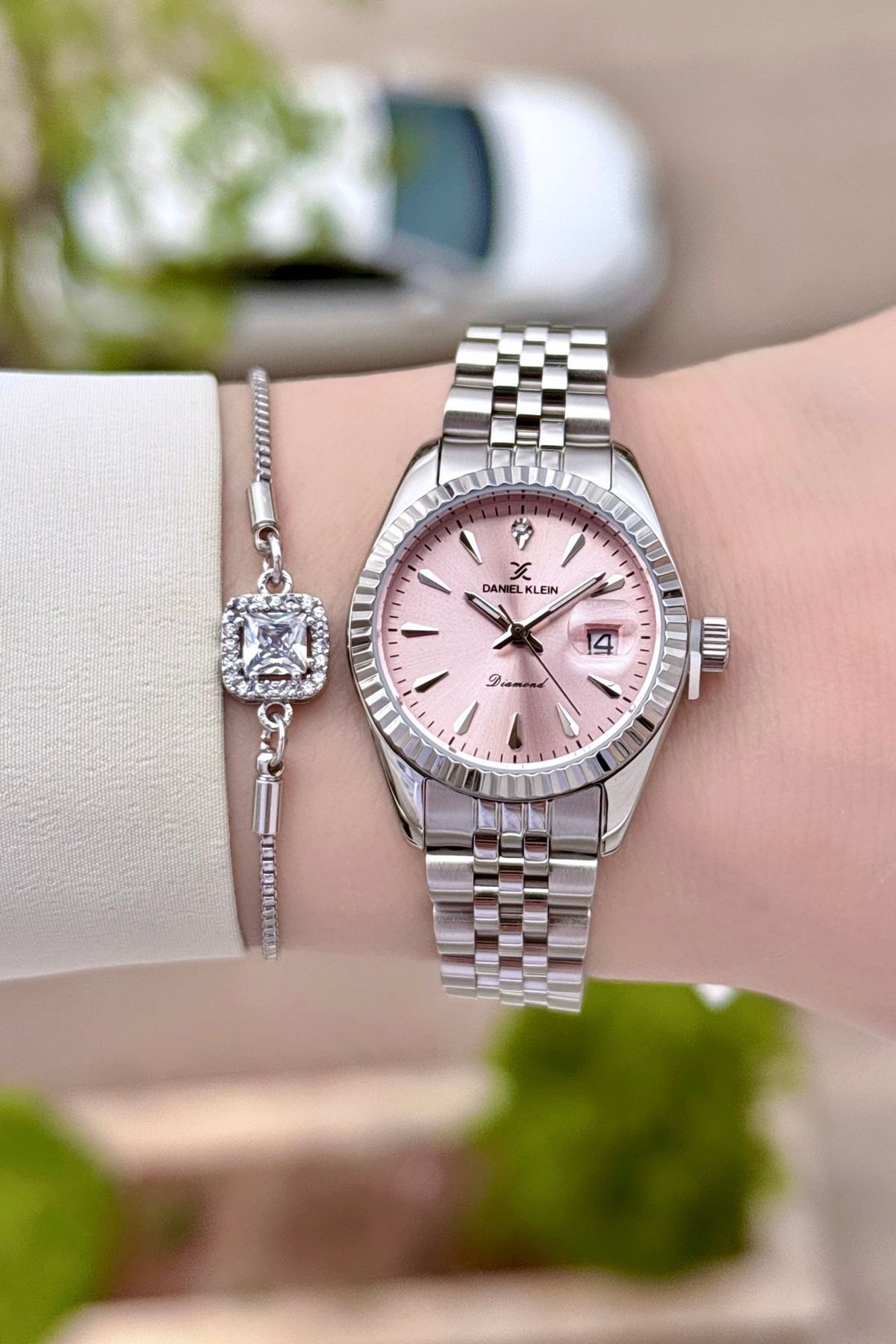 Daniel Klein Kadranı Pembe Kordonu Silver Renk 24 Ay Garantili 28 Mm Kadın Kol Saati Ve Bileklik