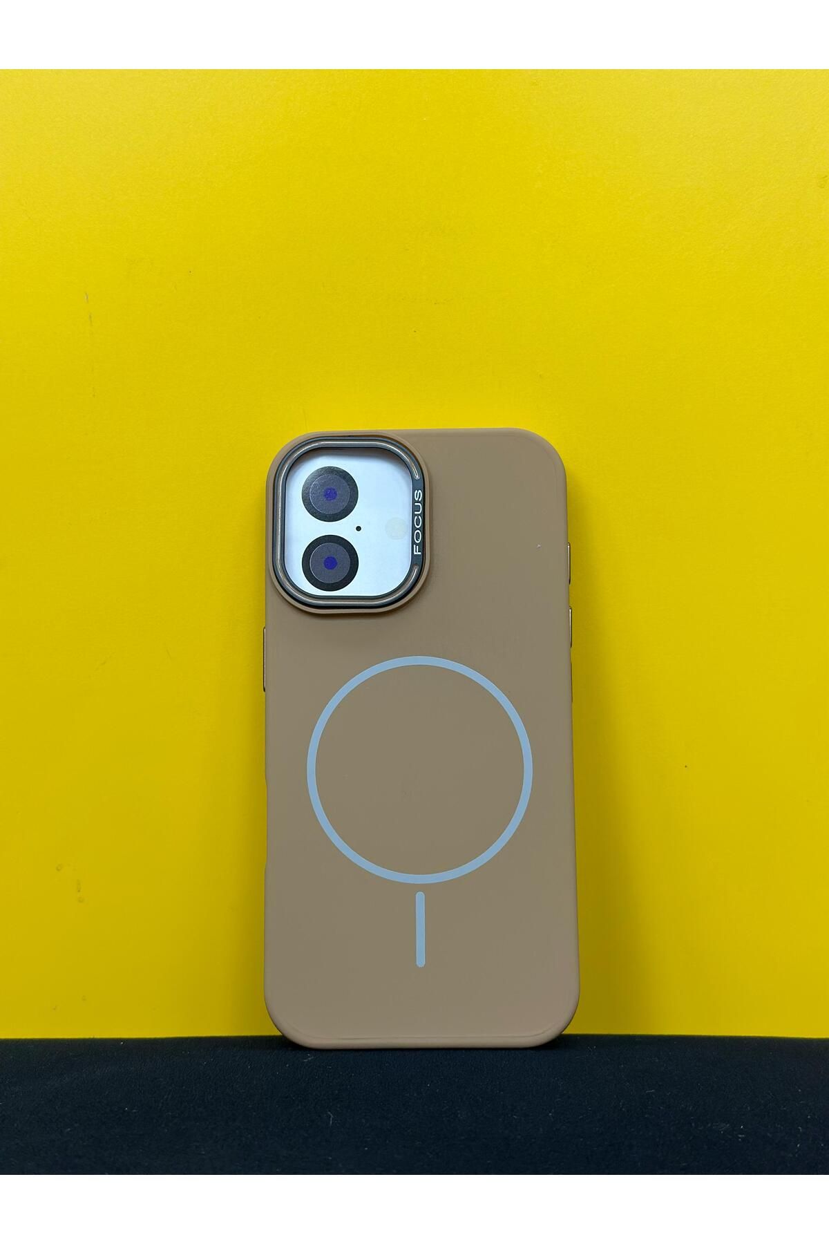 PEXURA TECH Apple iPhone 16 Magsafe Uyumlu Mat Silikon Telefon Kılıfı + Metal Kamera Koruma
