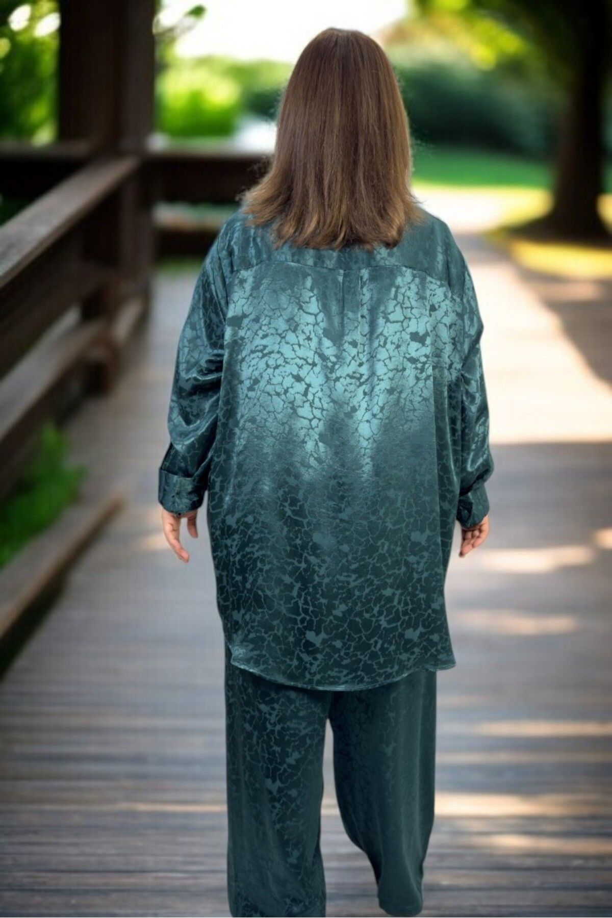 yagmurberen-Jacquard Satin Fabric Front Button Long Sleeve Shirt Waist Elastic Pants Large Size Double Suit 5