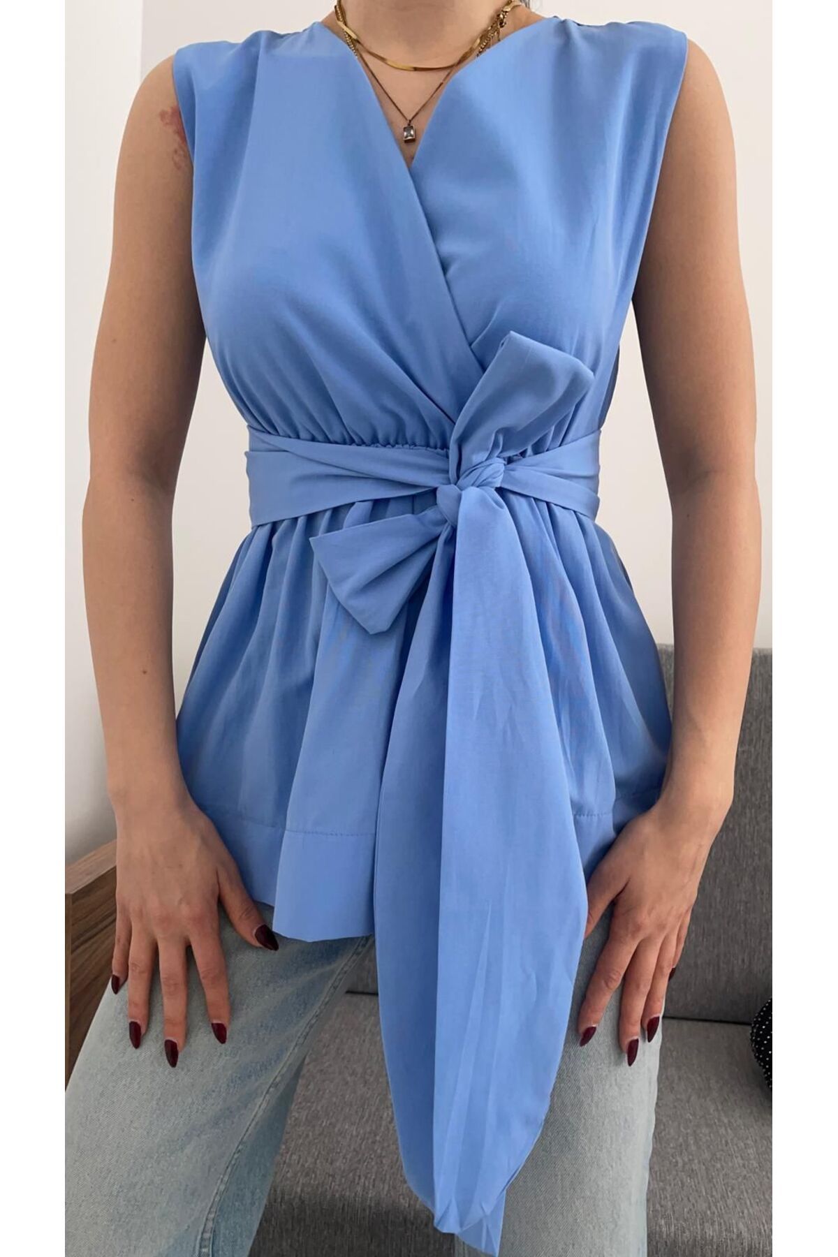 Nisa Luxury Boutique Kadın V Yaka Kruvaze Kuşaklı Poplin Bluz