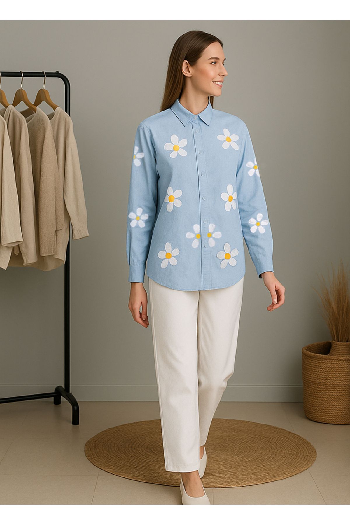 studiofashion Kadın Mavi Tasarım Beyaz Papatya İşlemeli Oversize %100 Pamuk Premium Gömlek