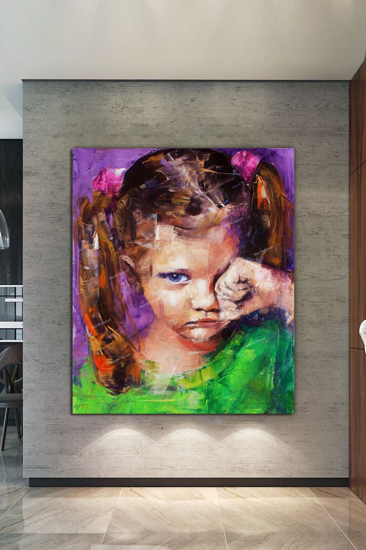 Morfil Sanat Atölyesi Ağlayan Kız Dekoratif Kanvas Tablo (8 Farklı Ölçü)