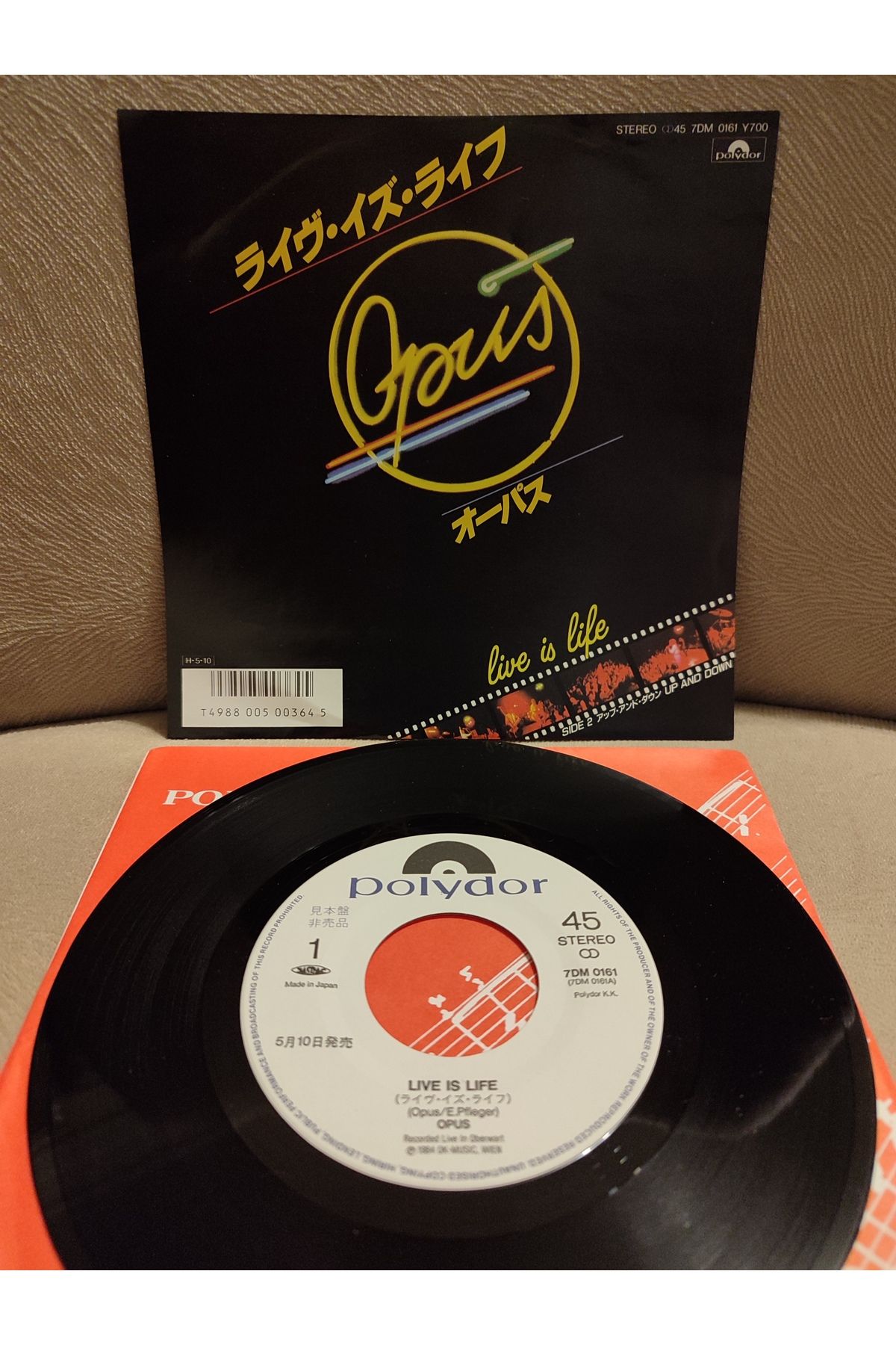 Plakperest OPUS - Live is Life - 1984 Japonya Basım Nadir 45lik Plak 2.el