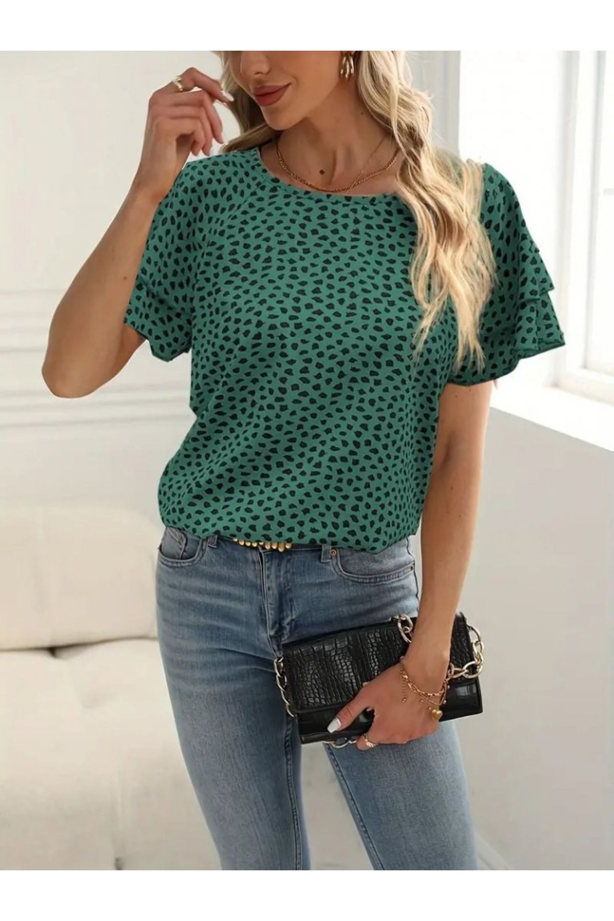 ARUZ MODA Kadın Kısa Kollu Kolları Volanlı Baskılı Süprem Bluz
