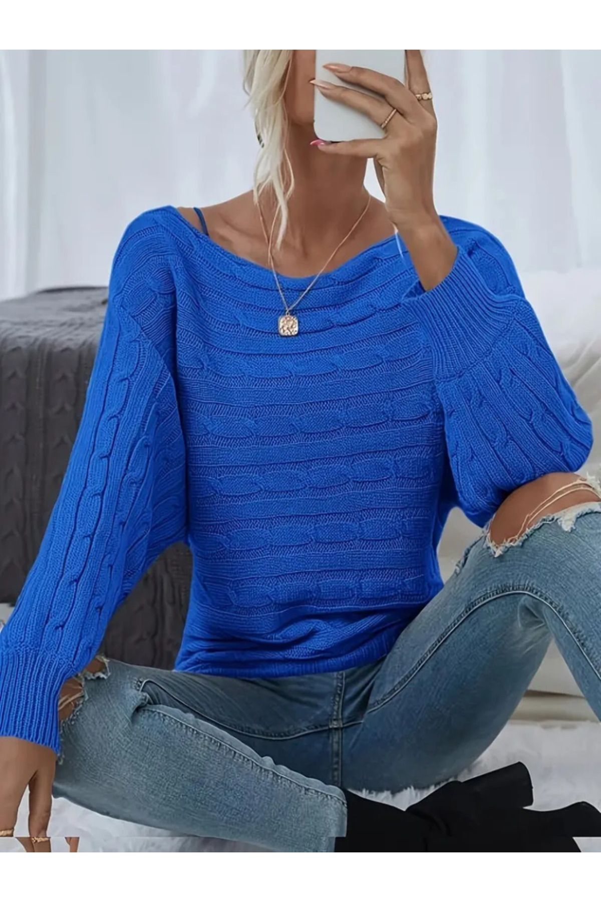 ARUZ MODA Kadın Uzun Kollu Yakası Açık Saç örgü Desenli Triko Bluz