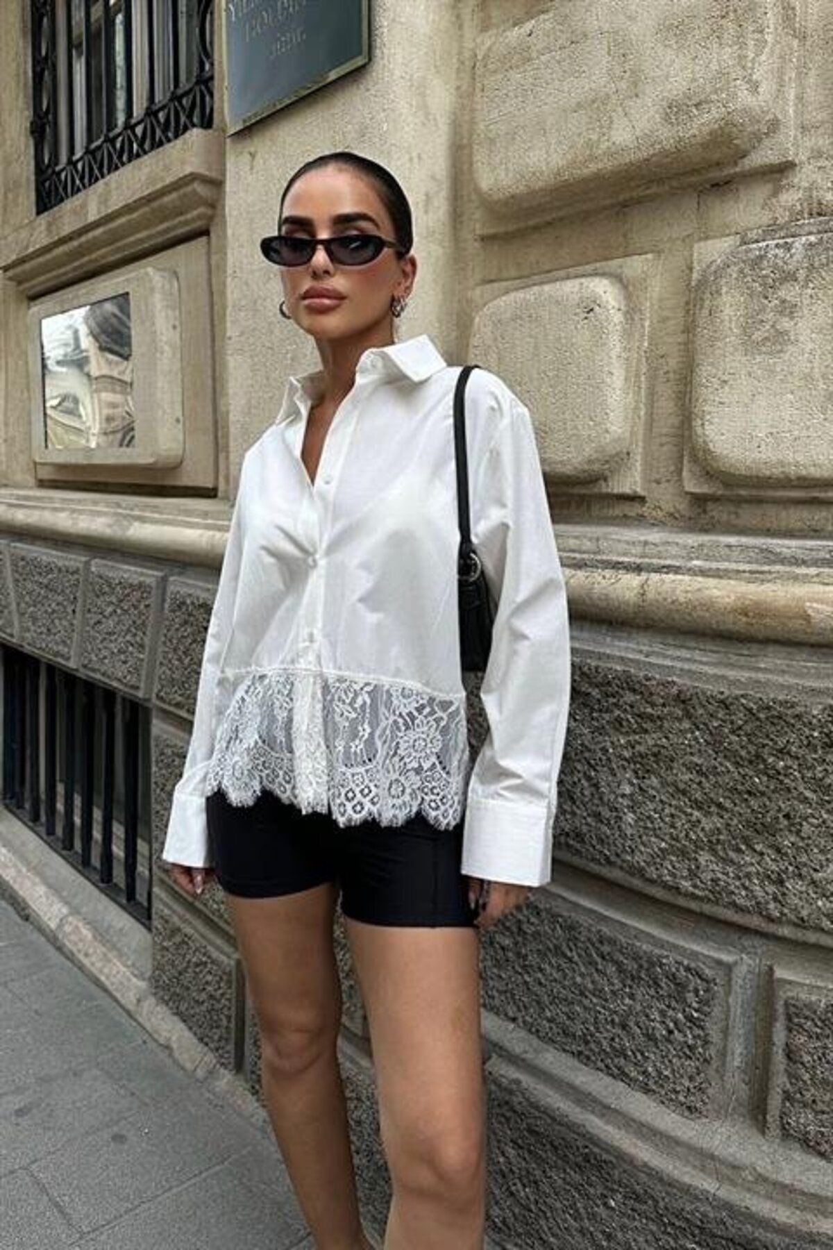 ARUZ MODA Andrea Dantel Detay Gömlek 3385-08