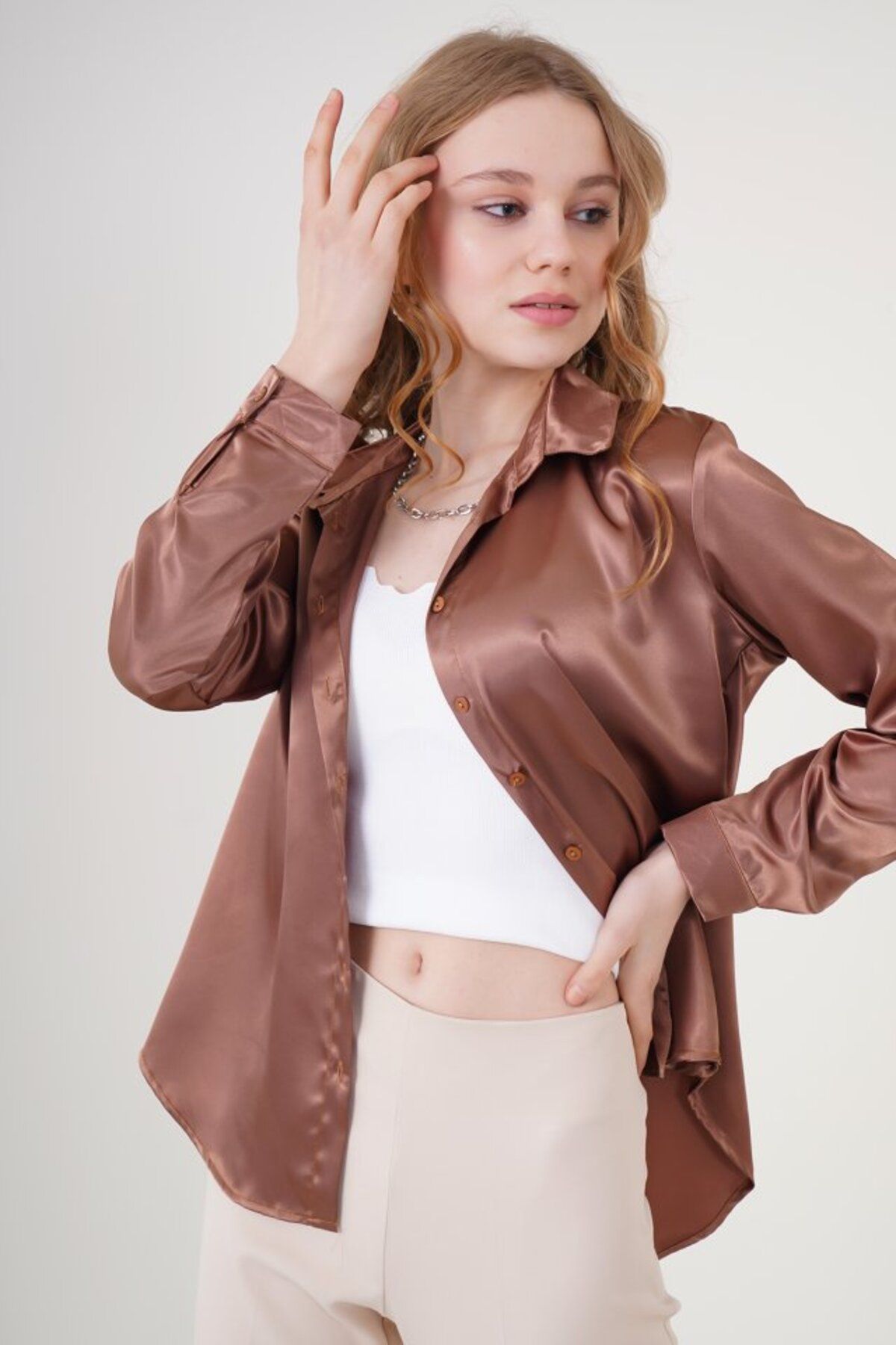 ARUZ MODA 3964 Hafif Dökümlü Saten Gömlek - Taba