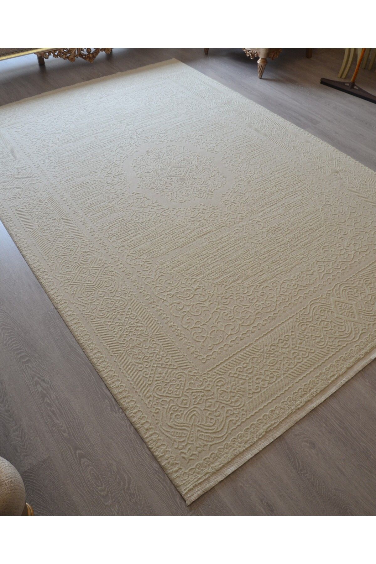 Home Zarif Osmanlı Motifli Modern Krem Halı – Salon & Oturma Odası İçin