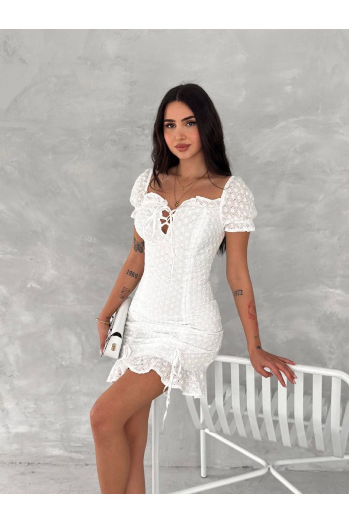 ARUZ MODA Göğüs Bağlamalı Mini Elbise - Beyaz