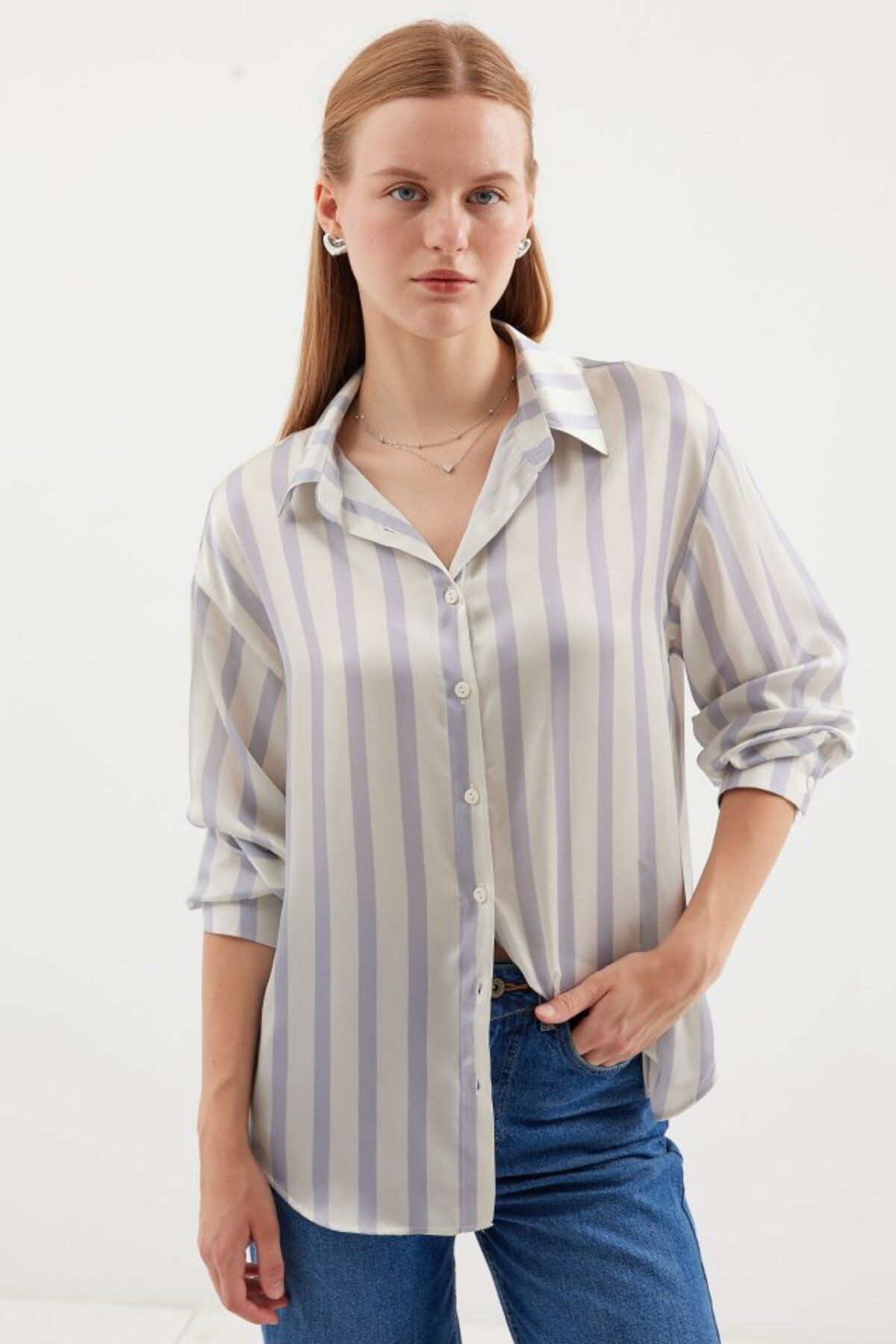 ARUZ MODA 3964 Hafif Dökümlü Saten Gömlek - F.Gri