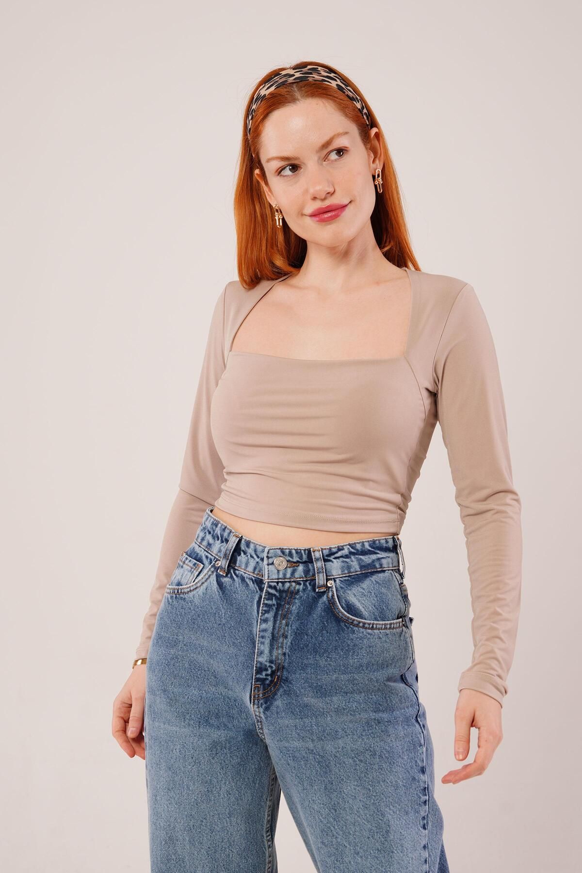 ARUZ MODA Kare Yaka Basic Krem Bluz