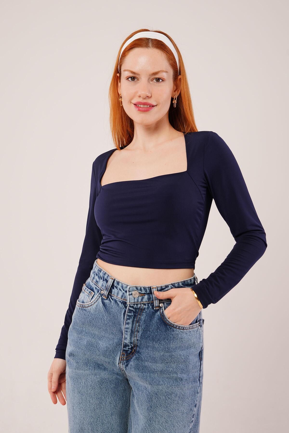 ARUZ MODA Kare Yaka Basic Lacivert Bluz