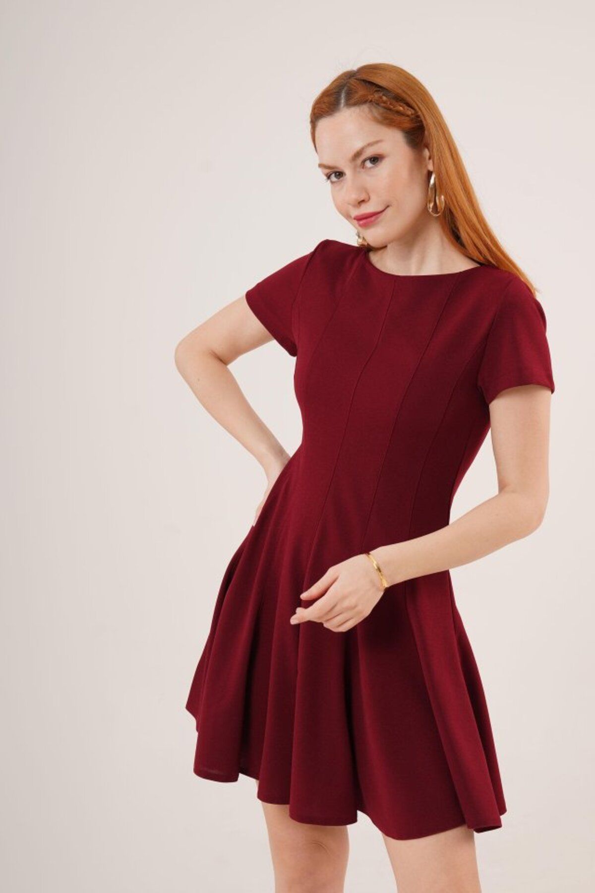 ARUZ MODA Önden Dikiş Detaylı Çan Model Bordo Elbise