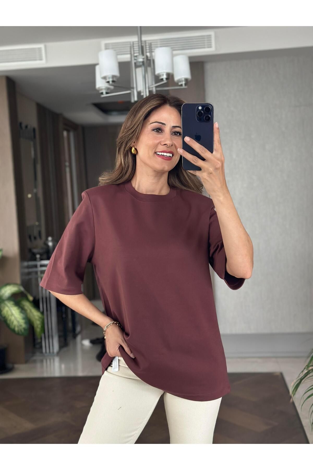 Forlady4 Kahverengi Vatkalı Oversize Mass Model Bisiklet Yaka Kısa Kol Kadın T-Shirt